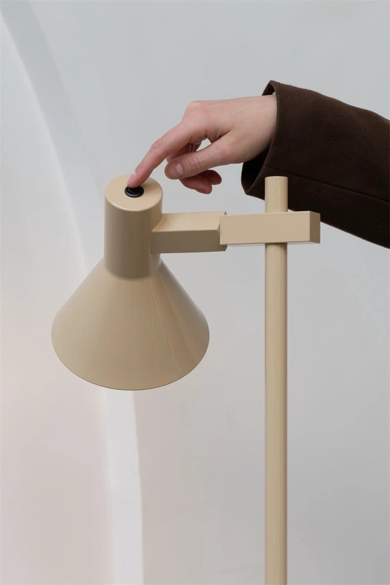 Vloerlamp Stavanger, beige by it's about RoMi