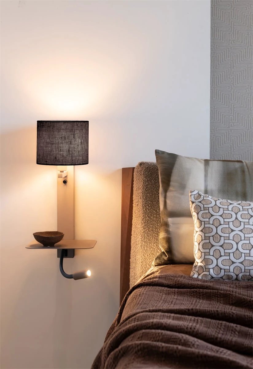 Wandlamp Florence met leeslampje zwarte kap by it's about RoMi