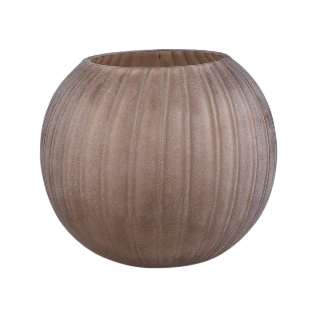 Levente Sand gegraveerde glazen vaas by PTMD