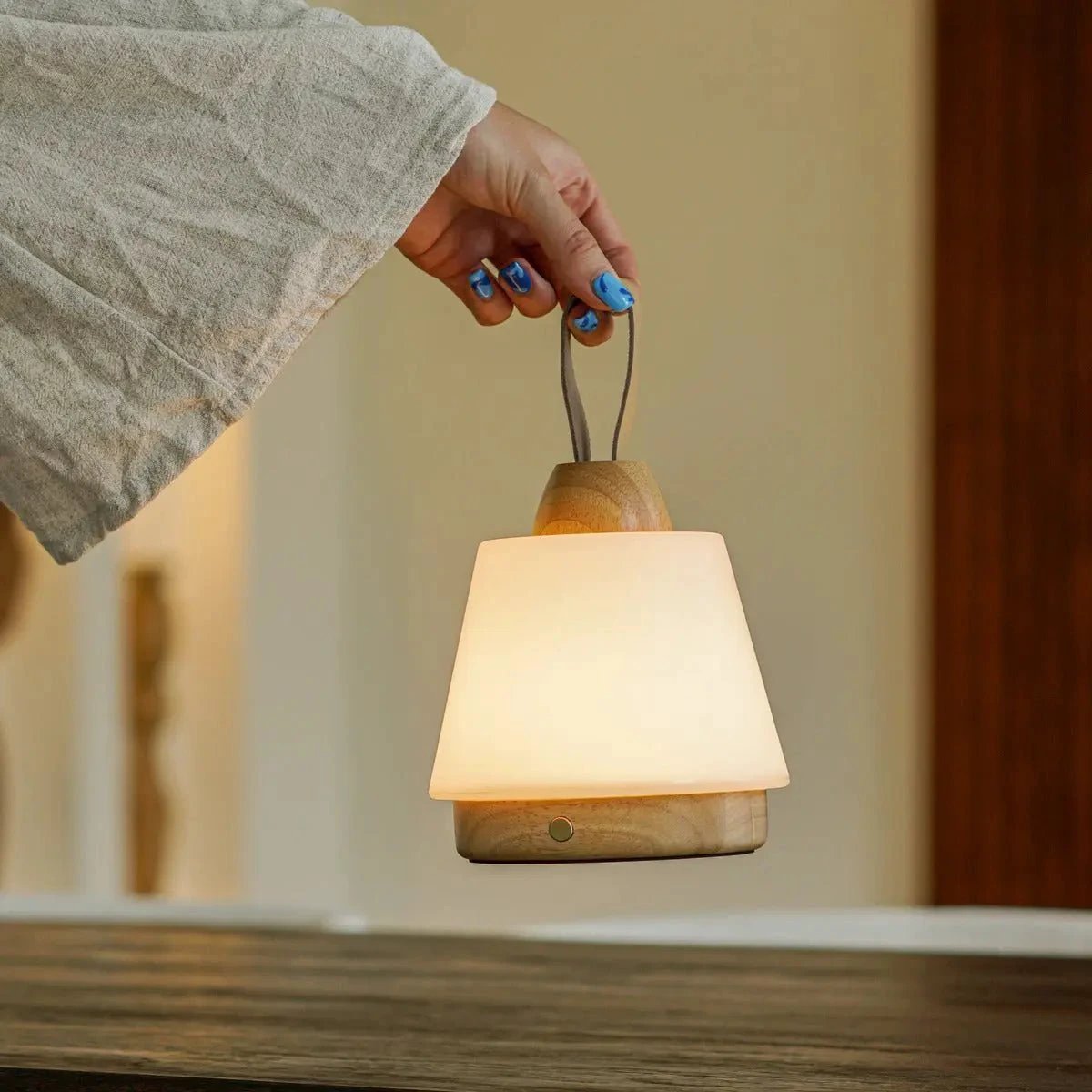 Tafellamp oplaadbaar Liv lichtbruin by Tavellio - Amsterdam