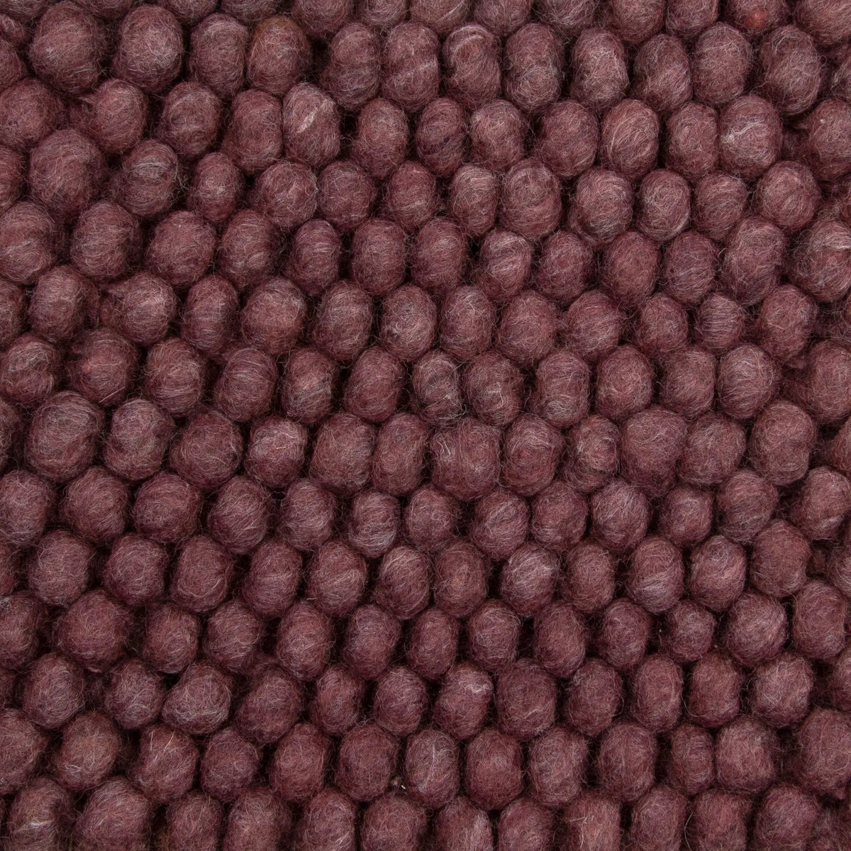 Nieuw Loop 319 Wijnrood 200x300 by Brinker Carpets