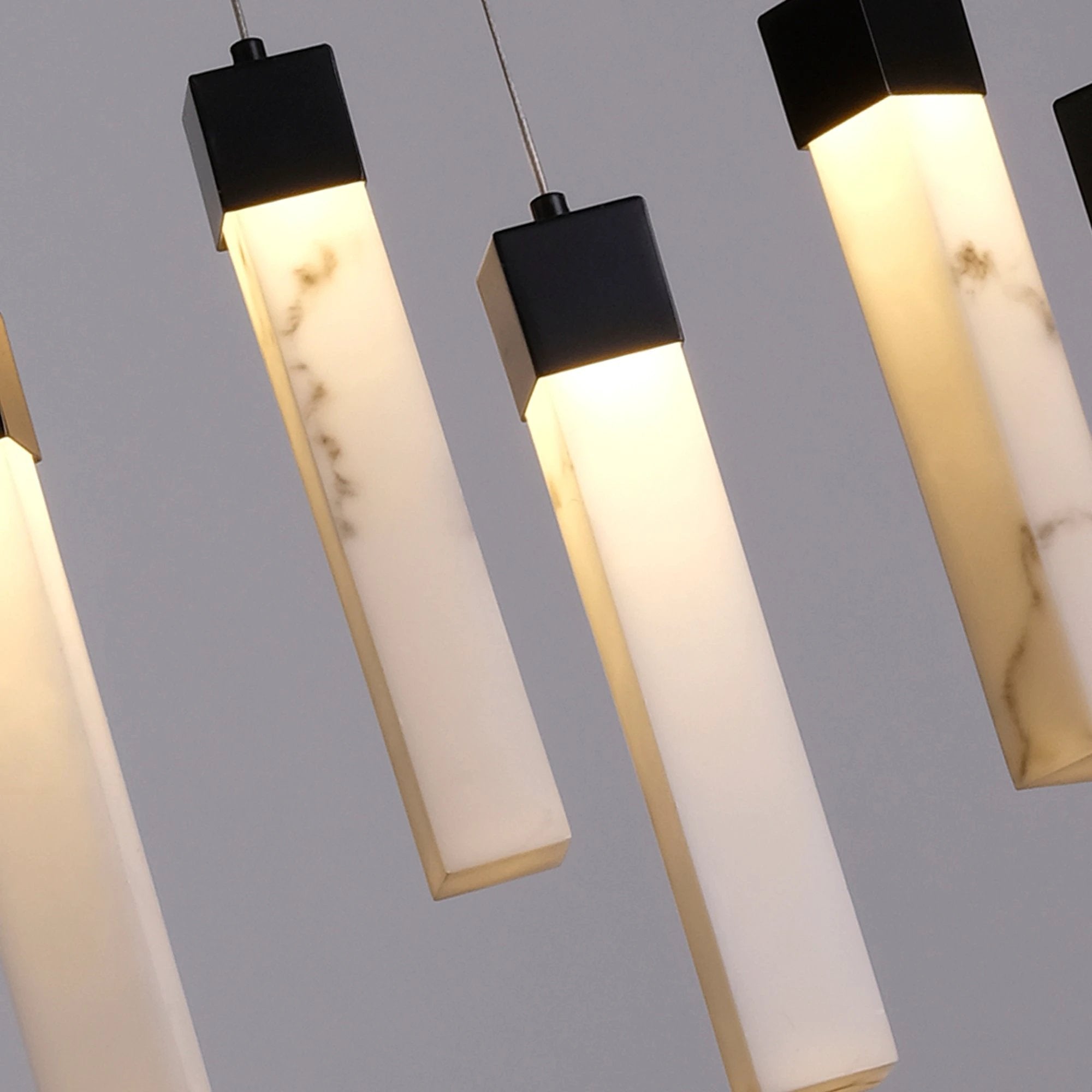 Hanglamp Moonbeam 10Lt, Black Metal & Marbleised Resin by Searchlight