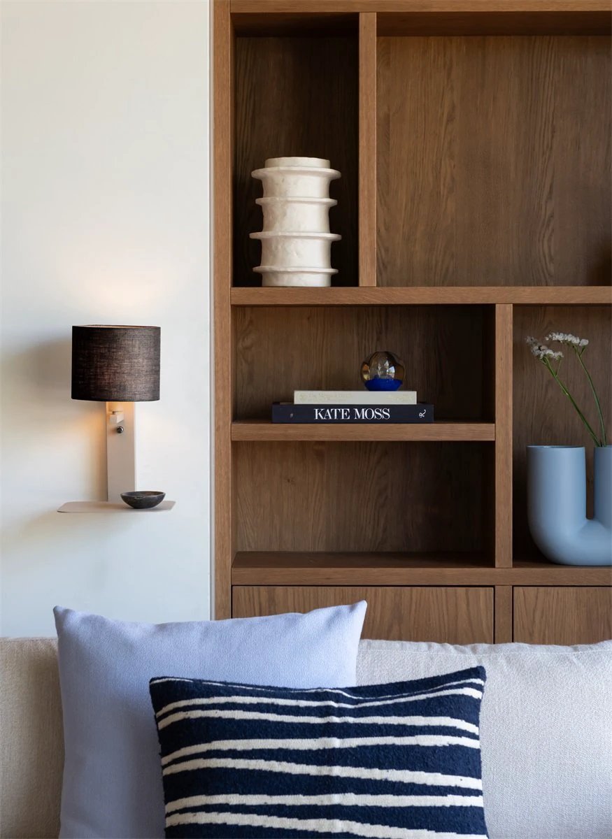 Wandlamp Florence met zwarte kap Ø18 x 15cm by it's about RoMi