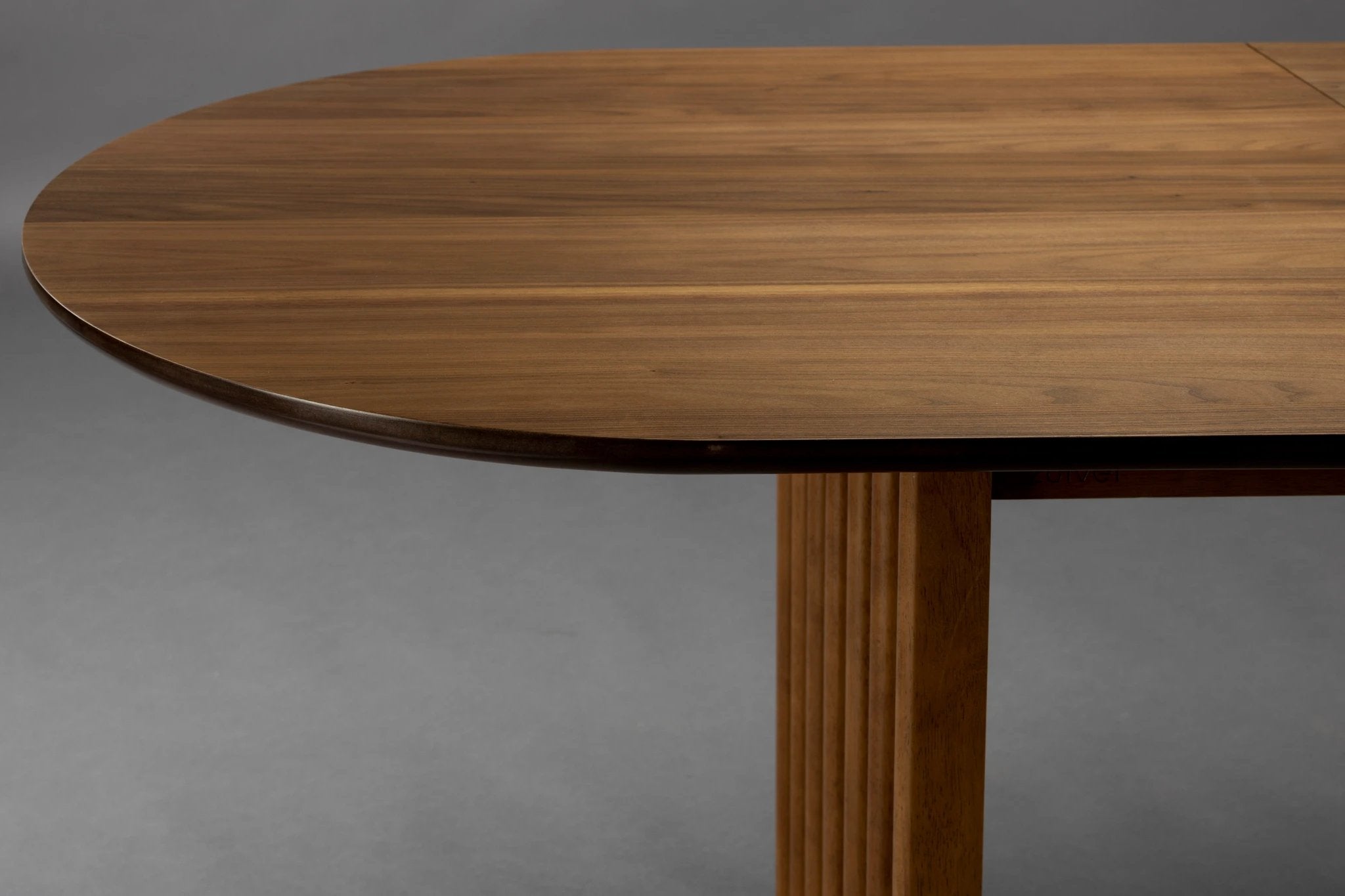 Eetafel Barlet 200/240x90 Walnut by Dutchbone