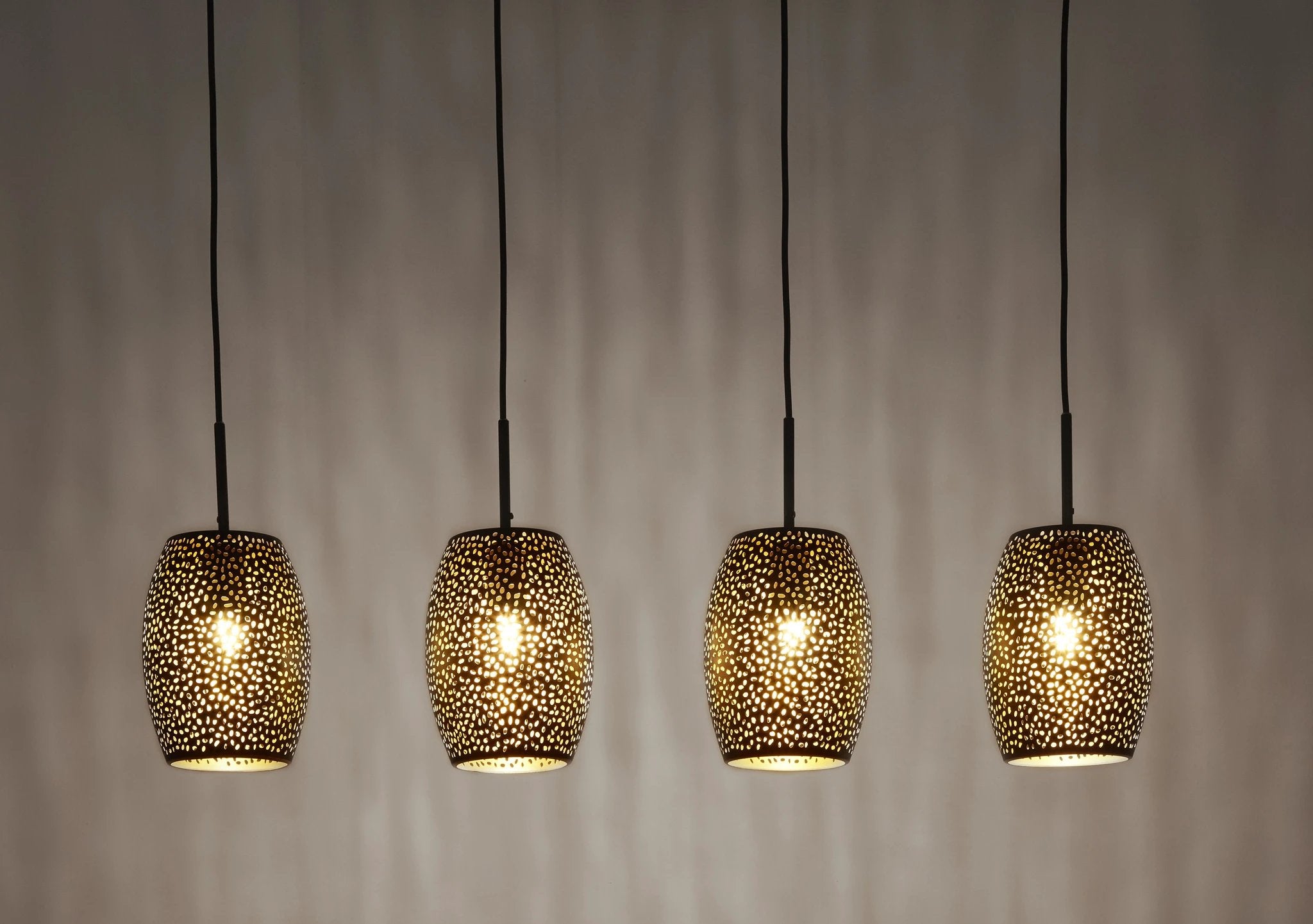 Hanglamp Laser 4Lt Black & Gold Laser Cut Metal by Searchlight