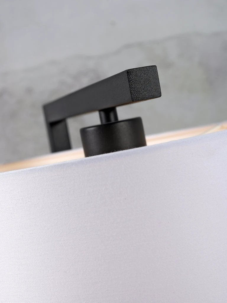 Tafellamp Boston - Zwart/Wit - 18x18x44cm by it's about RoMi