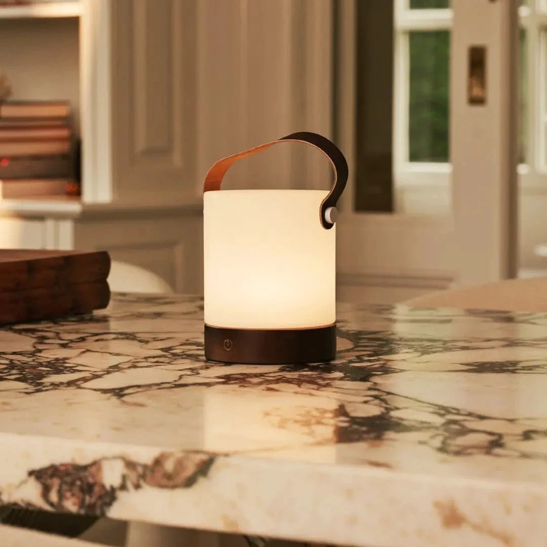 Tafellamp oplaadbaar Avery donkerbruin hout by Tavellio - Amsterdam