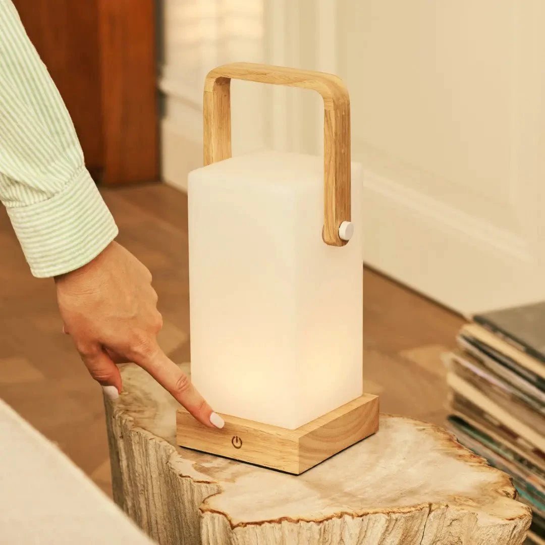 Tafellamp oplaadbaar Harper lichtbruin hout by Tavellio - Amsterdam