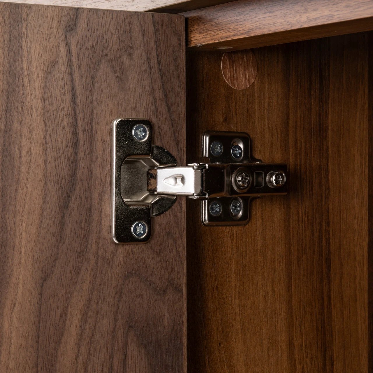 Dressoir Windsor walnoot by Richmond Interiors