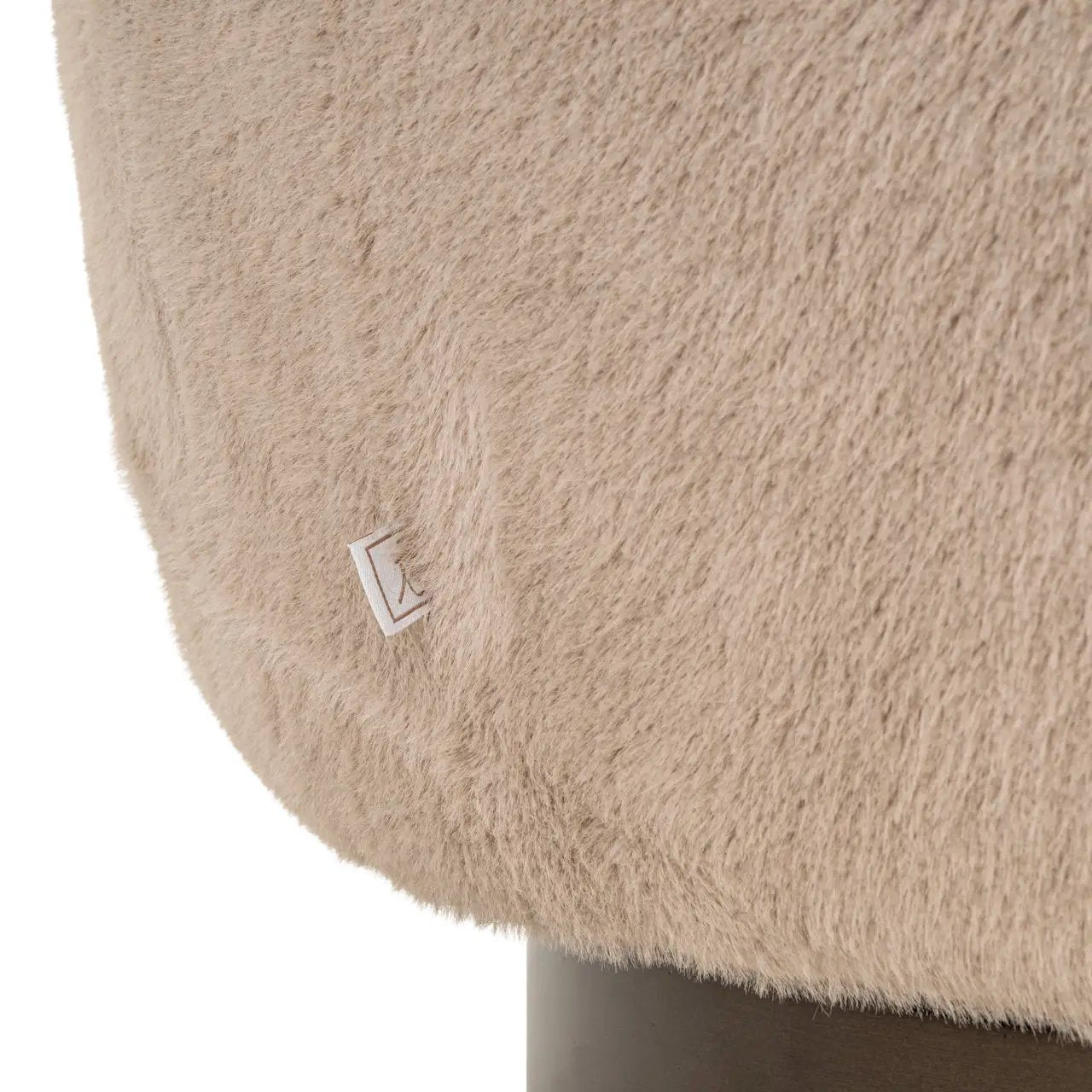 Loungestoel Colmar khaki pluizig draaibaar by Richmond Interiors