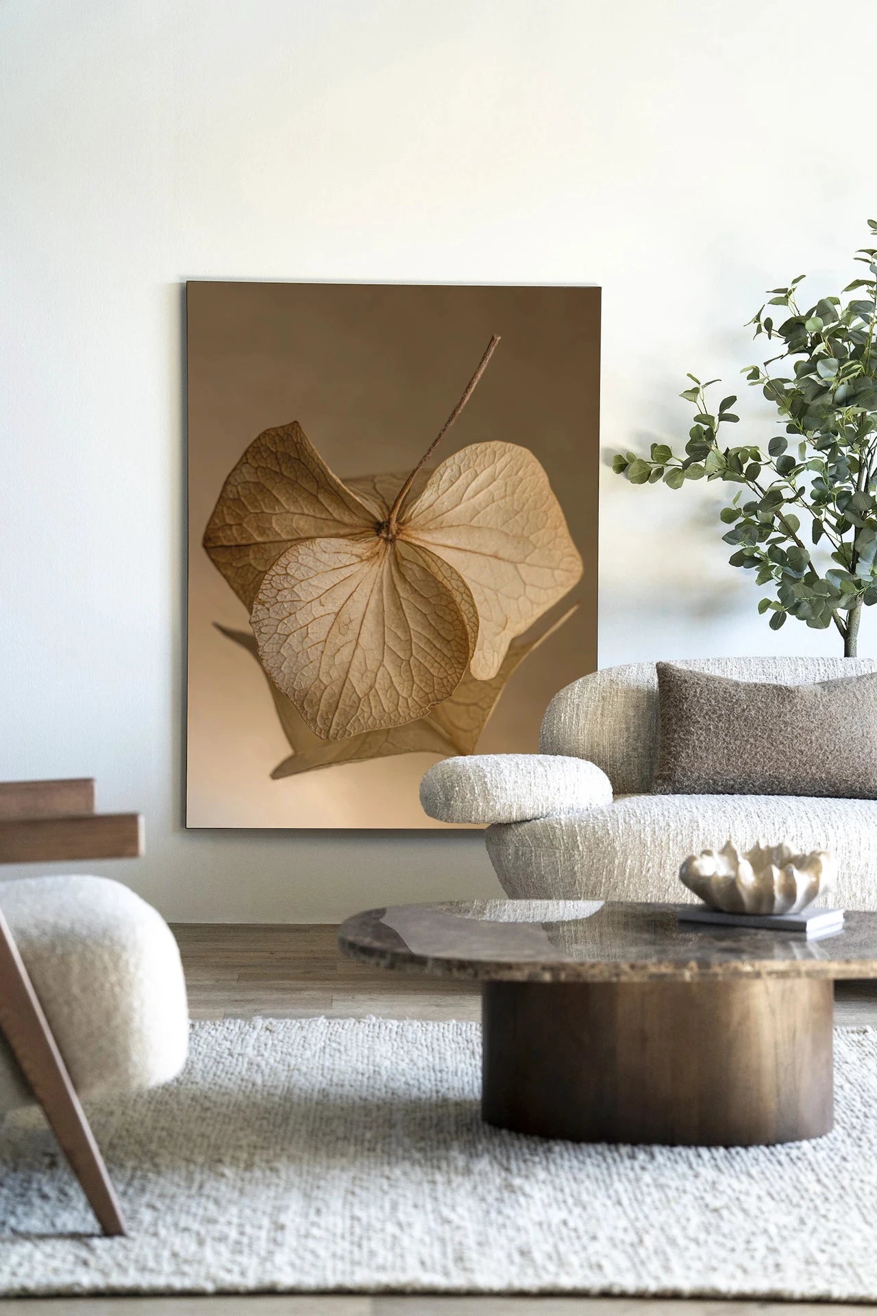 Leaf Me: Sheltered - Moderne Wanddecoratie | Artprint, Glass Art, Wandkleed by Urban Cotton
