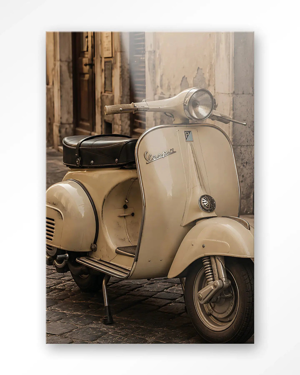 Vespa Crema - Moderne Wanddecoratie | Artprint, Glass Art & Wandkleed by Urban Cotton