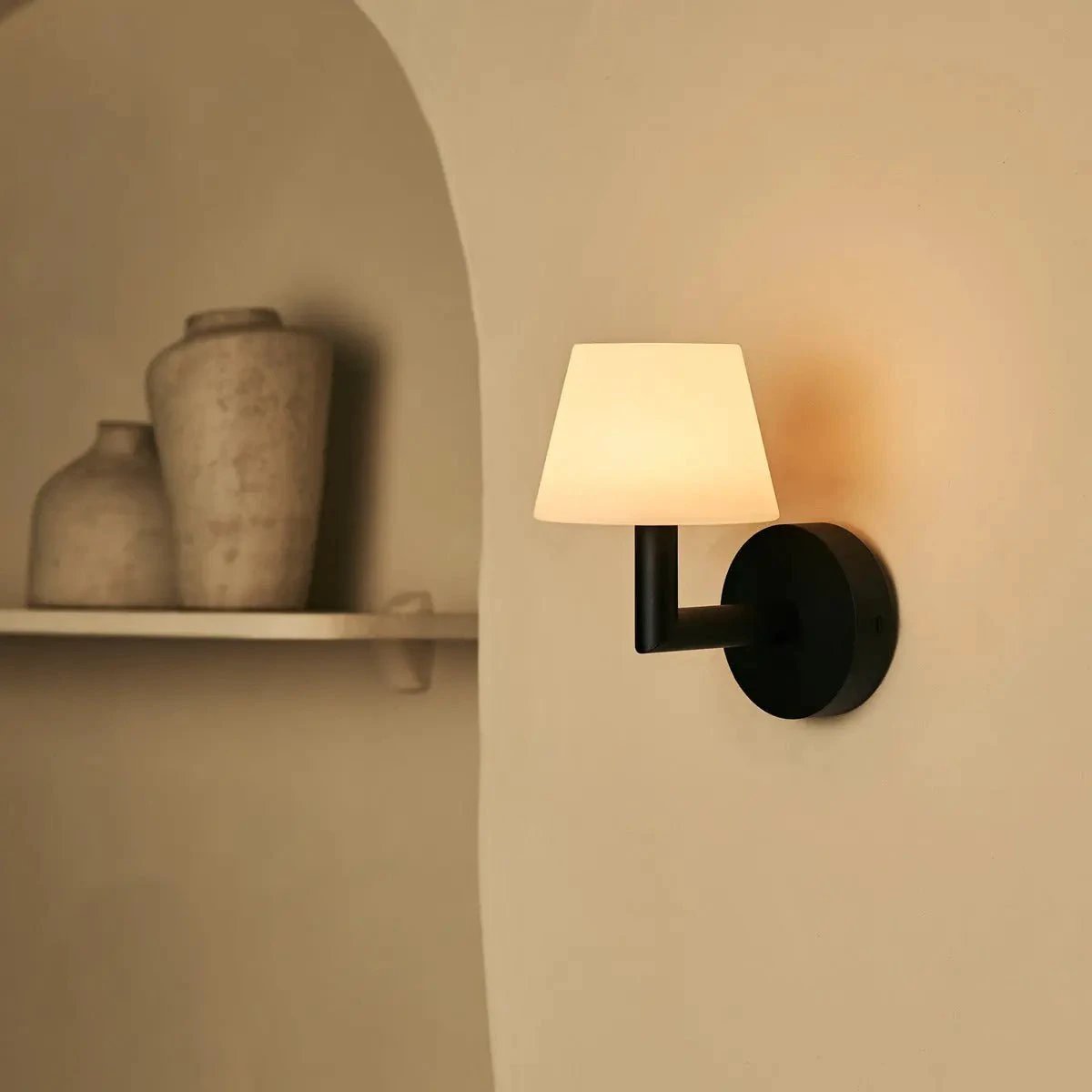 Wandlamp Oplaadbaar Ted Black hout by Tavellio - Amsterdam