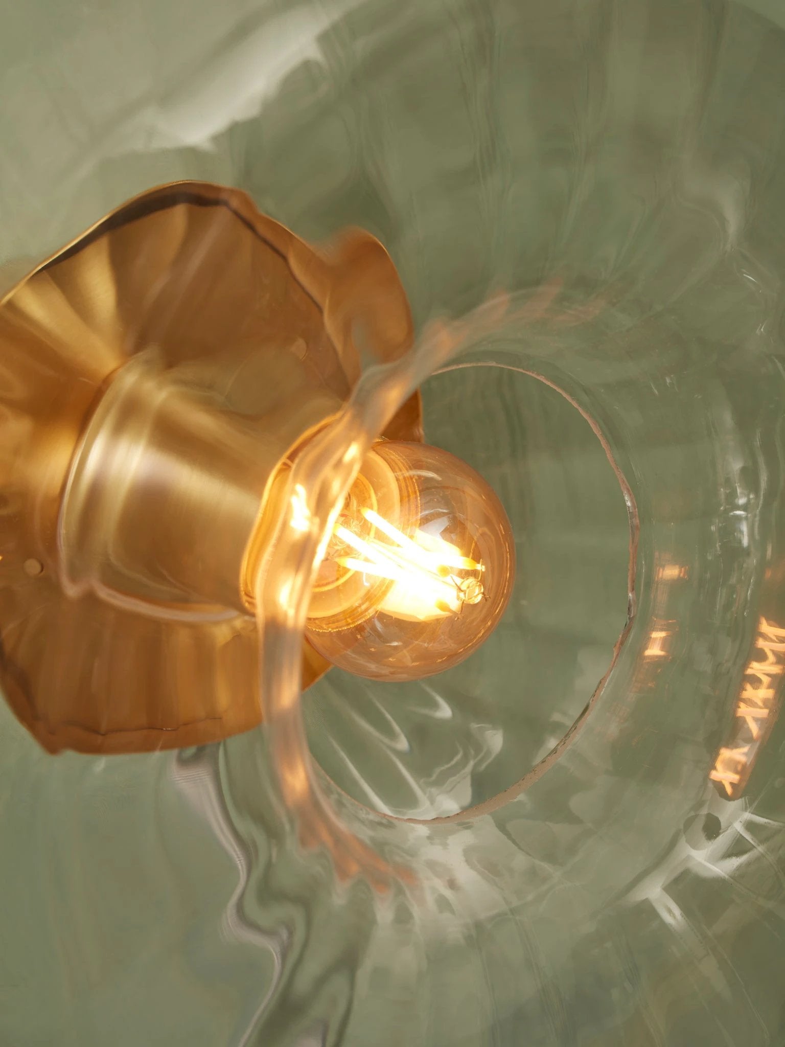 Wandlamp Brussel - Goud/Glas - Ø27cm by it's about RoMi