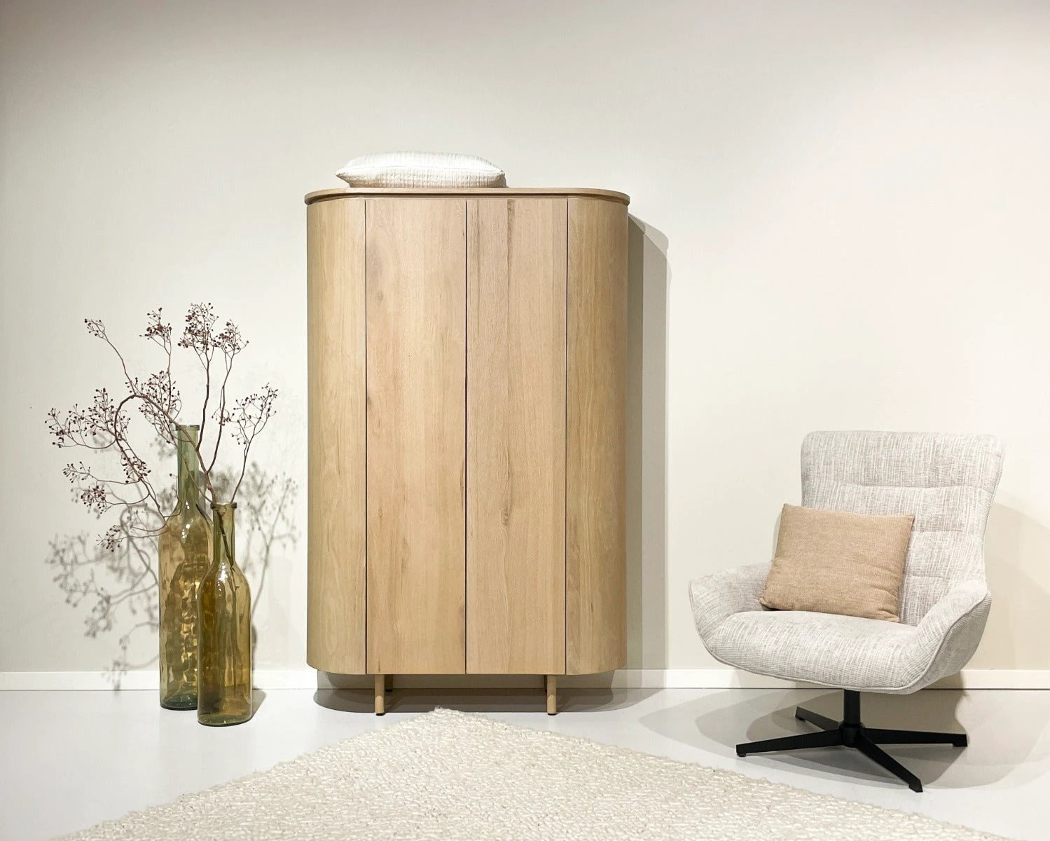 Kast Tobago 180 cm by Livingfurn