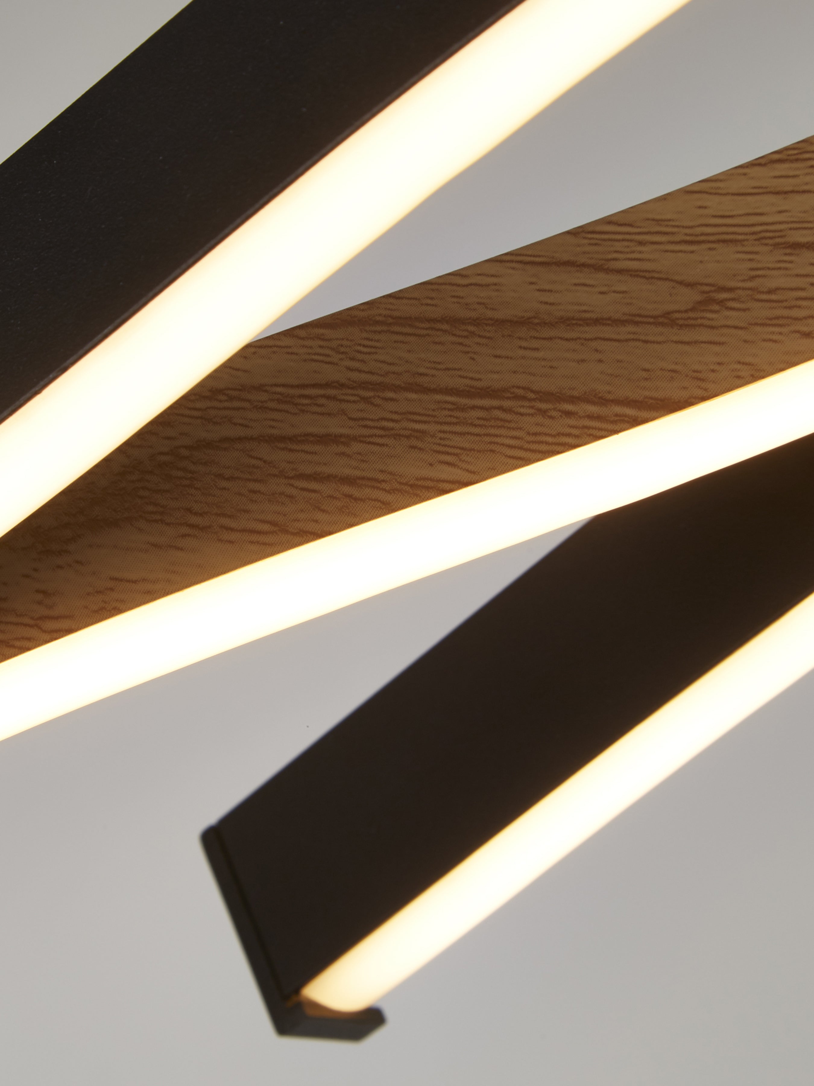 Bloom Pendant - Black Metal & Wood Effect