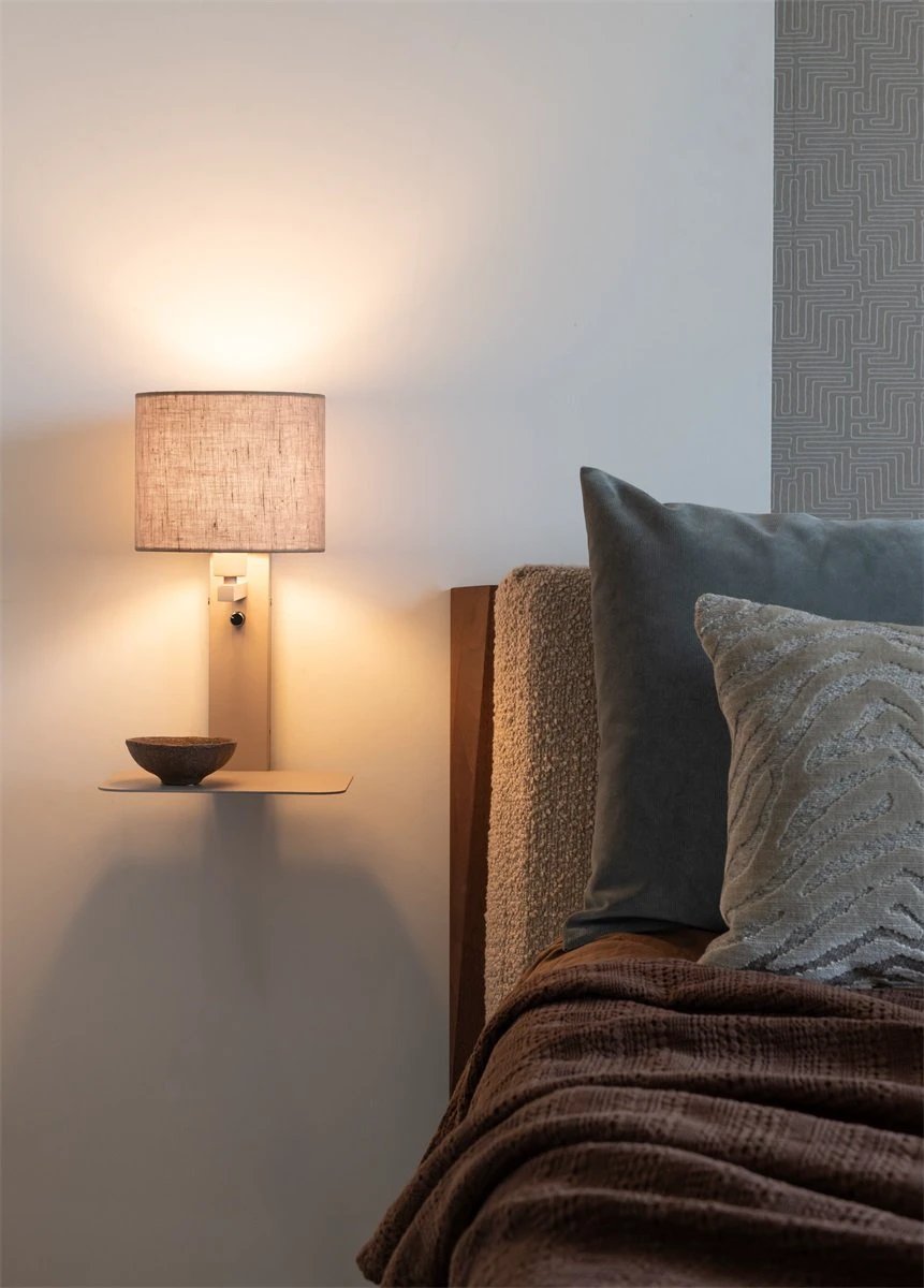 Wandlamp Florence met zandkleurige kap Ø18 x 15cm by it's about RoMi