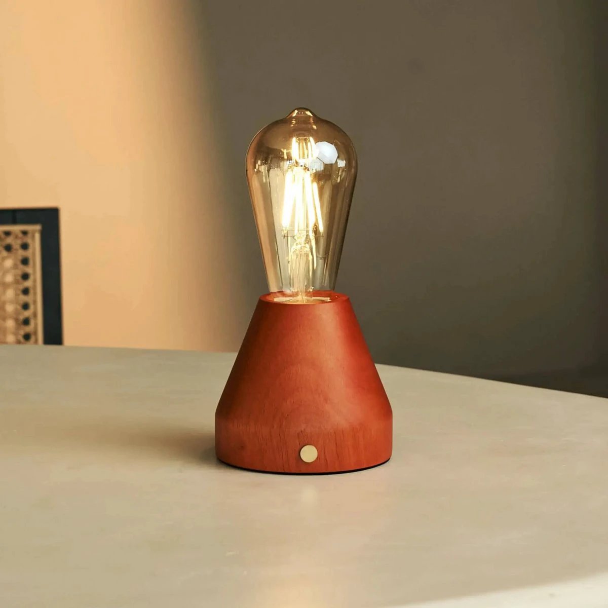 Tafellamp oplaadbaar Zavi kastanje bruin by Tavellio - Amsterdam