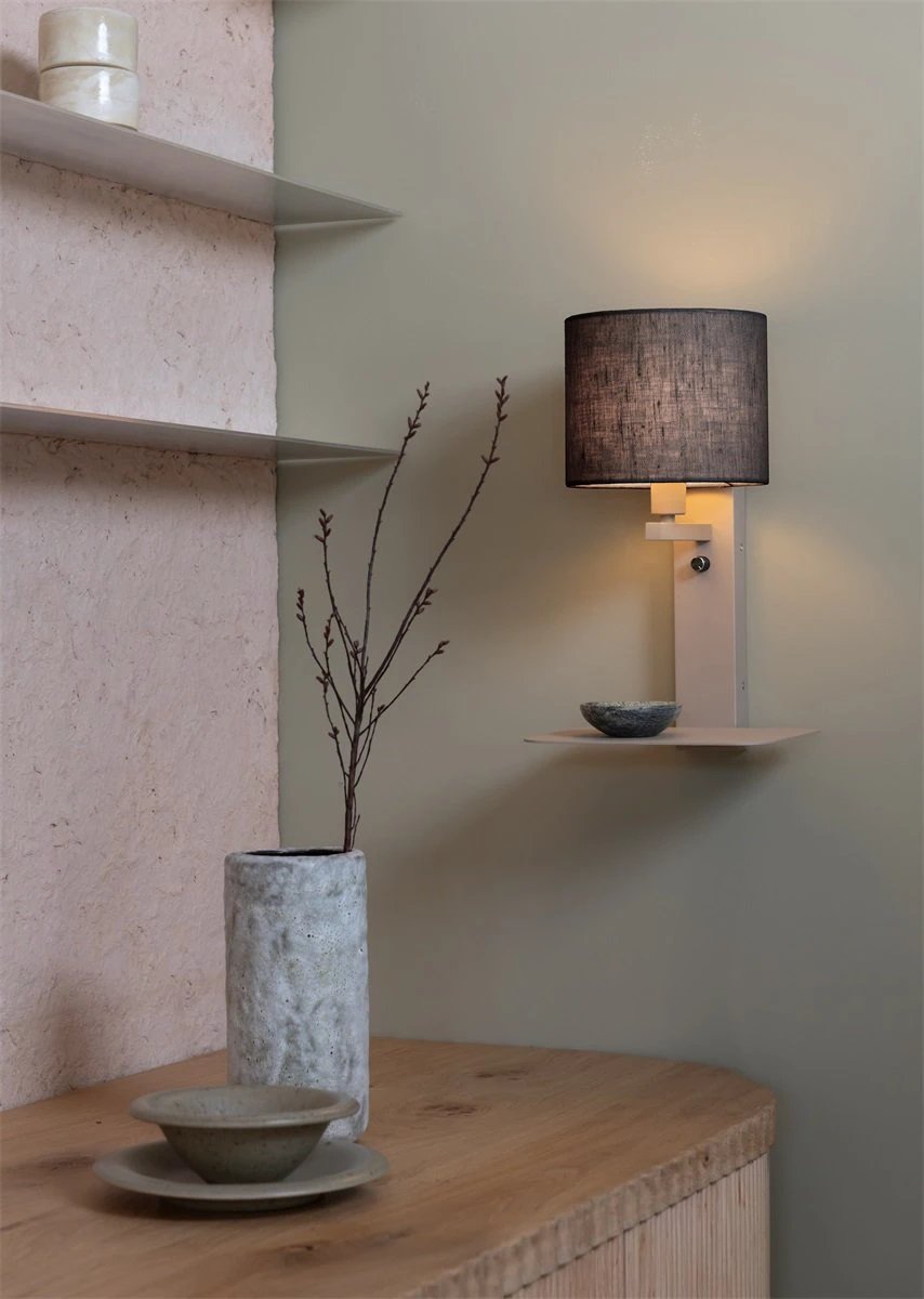 Wandlamp Florence met zwarte kap Ø18 x 15cm by it's about RoMi