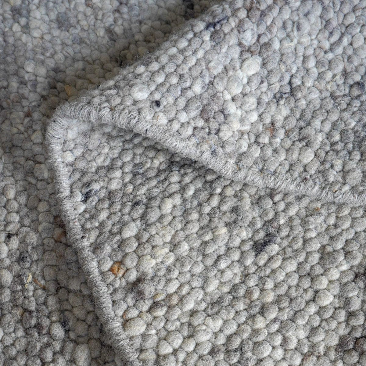 Vloerkleed Stone Licht Grijs - Organisch 160 x 230 cm by Veer Carpets