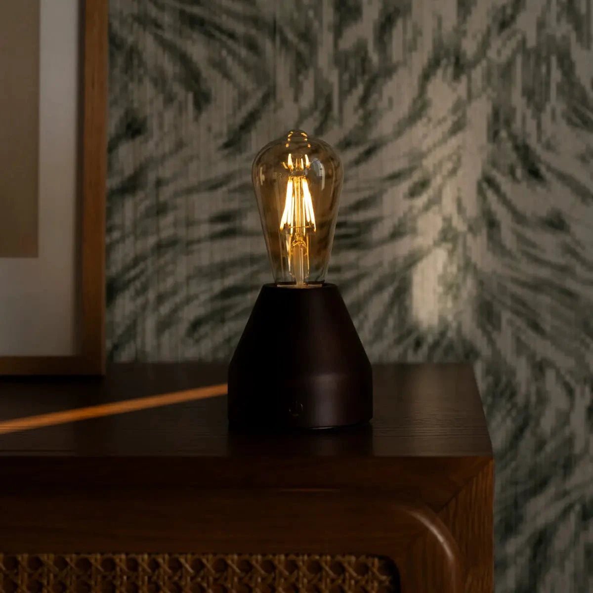 Tafellamp oplaadbaar Zavi donkerbruin by Tavellio - Amsterdam