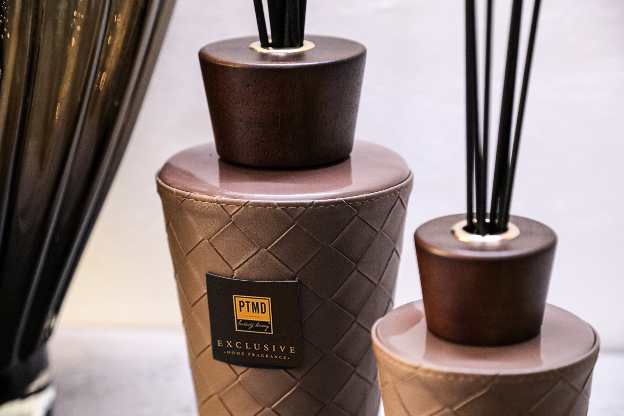 PTMD Exclusive Oak Blackcurrant Geurstokjes 300ml