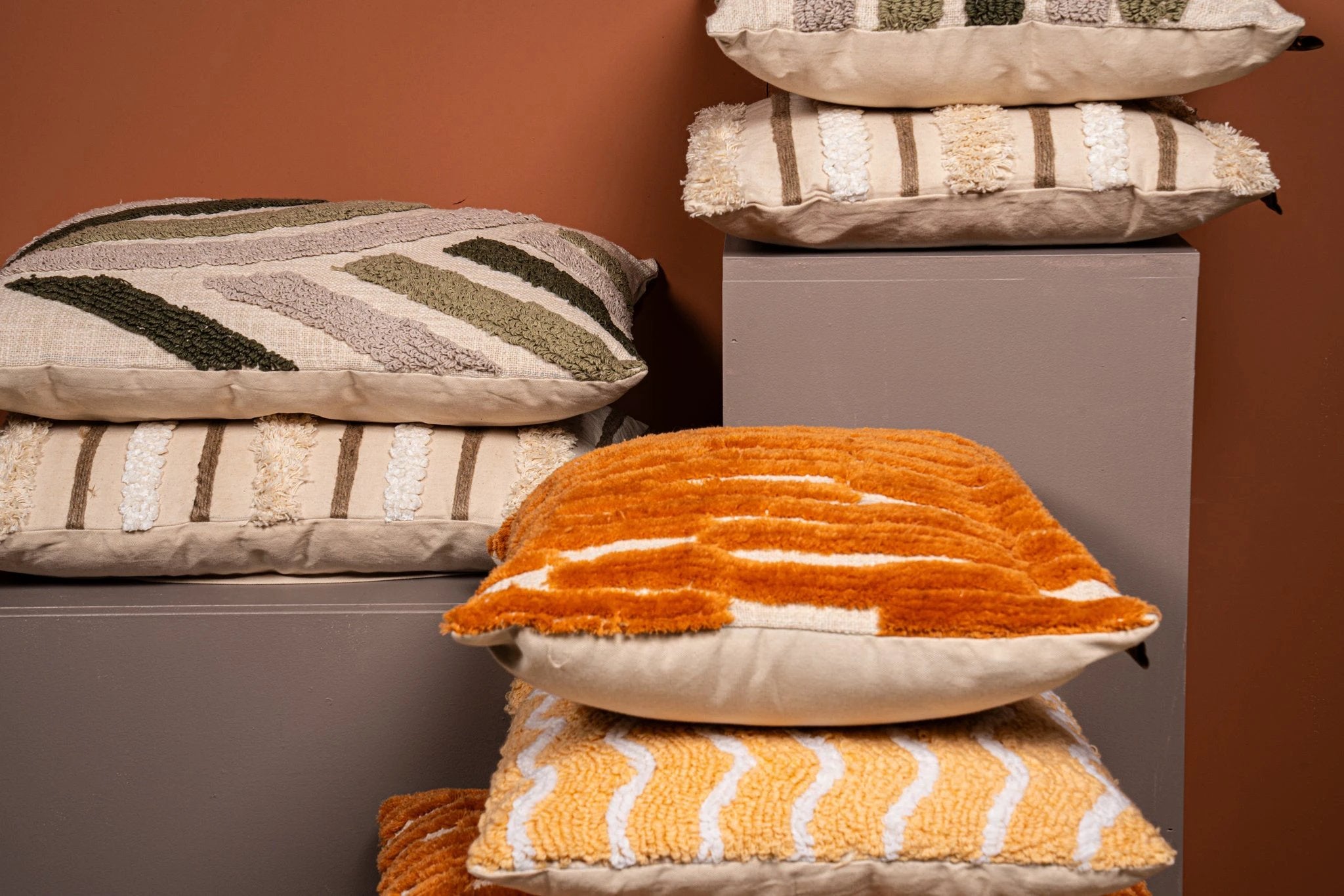 Rashel crème vierkant katoenen geborduurd kussen by PTMD