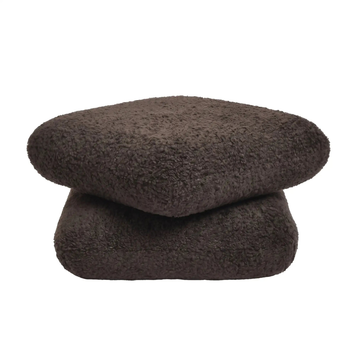 Draaibare Aro Poef in bruin teddy stof van PTMD, comfortabele en stijlvolle zitcrème voor in huis.