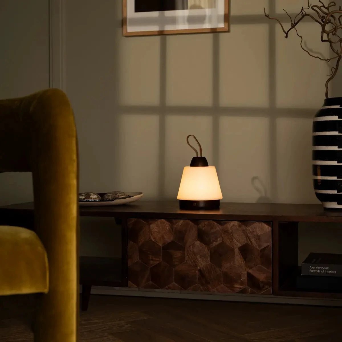 Tafellamp oplaadbaar Liv donkerbruin by Tavellio - Amsterdam