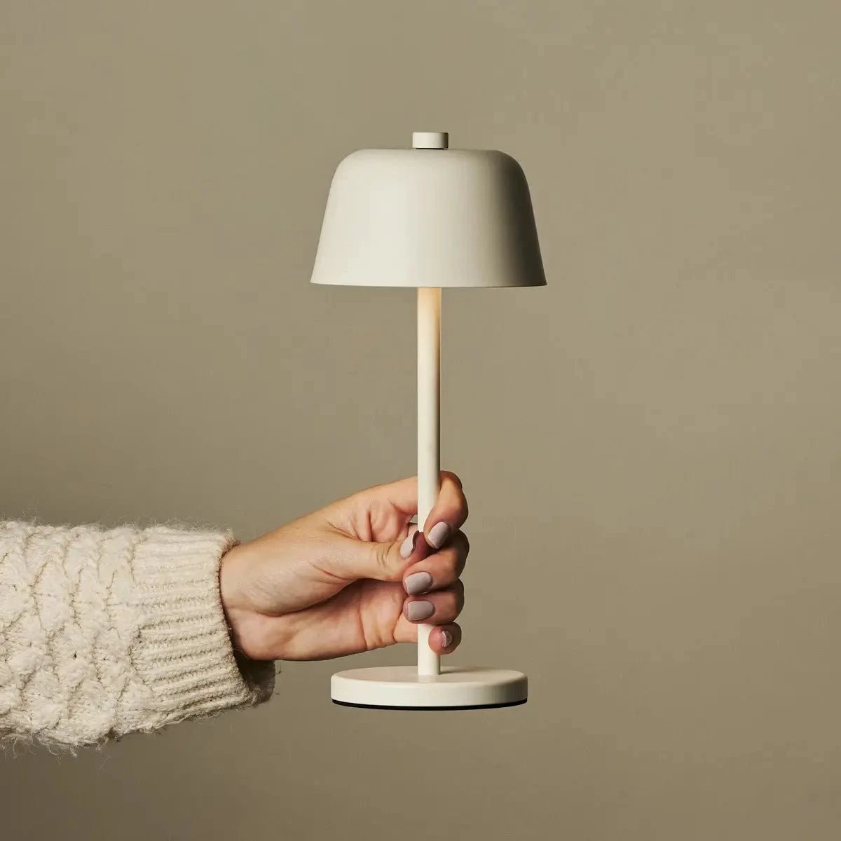 Tafellamp oplaadbaar Anton vanille by Tavellio - Amsterdam