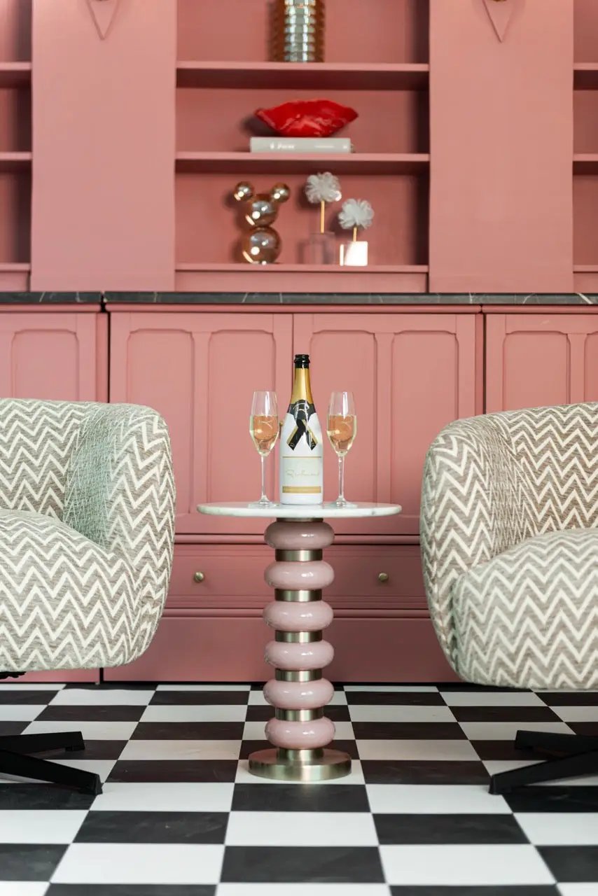 Bijzettafel Villeray roze by Richmond Interiors