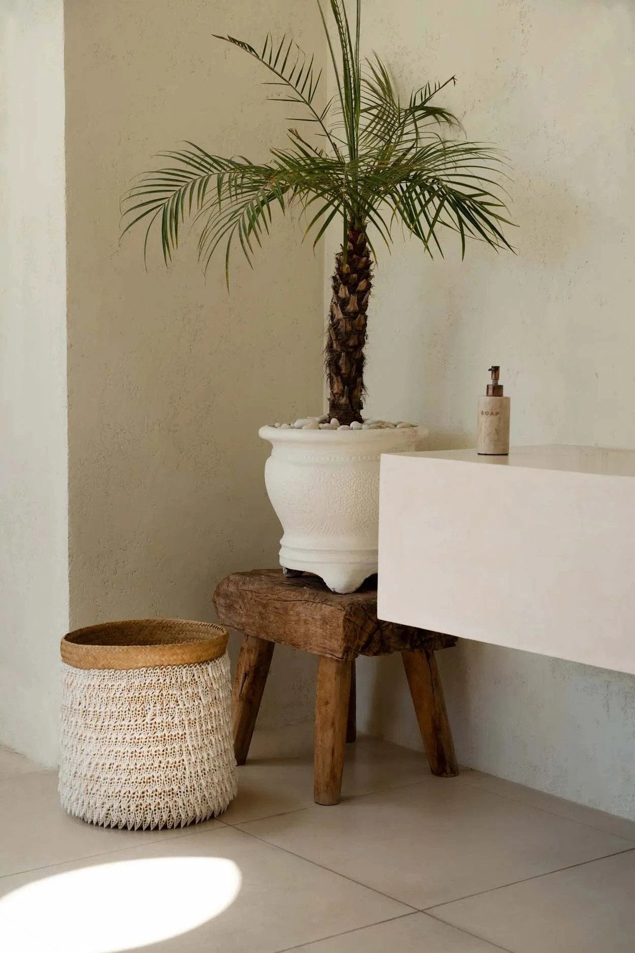 De Pandan Mand #2 - Naturel Wit by Bazar Bizar Antwerp