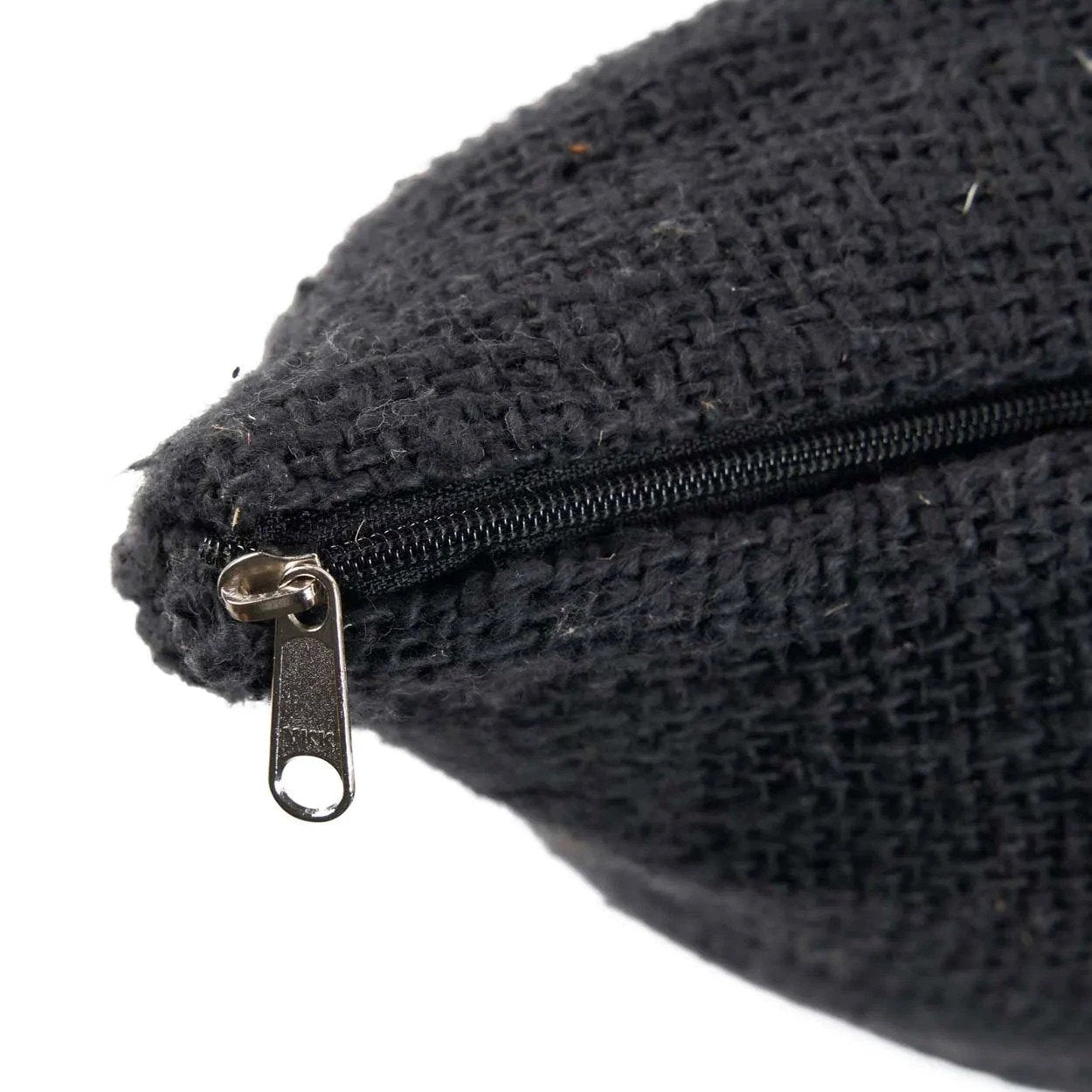 Kussenhoes De Drizle - zwart-wit - 50x50cm by Bazar Bizar Antwerp