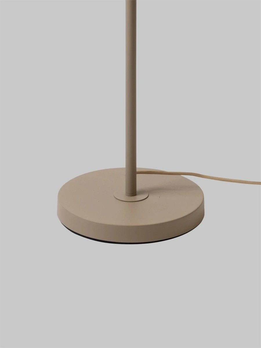 Vloerlamp Izmir, zand by it's about RoMi