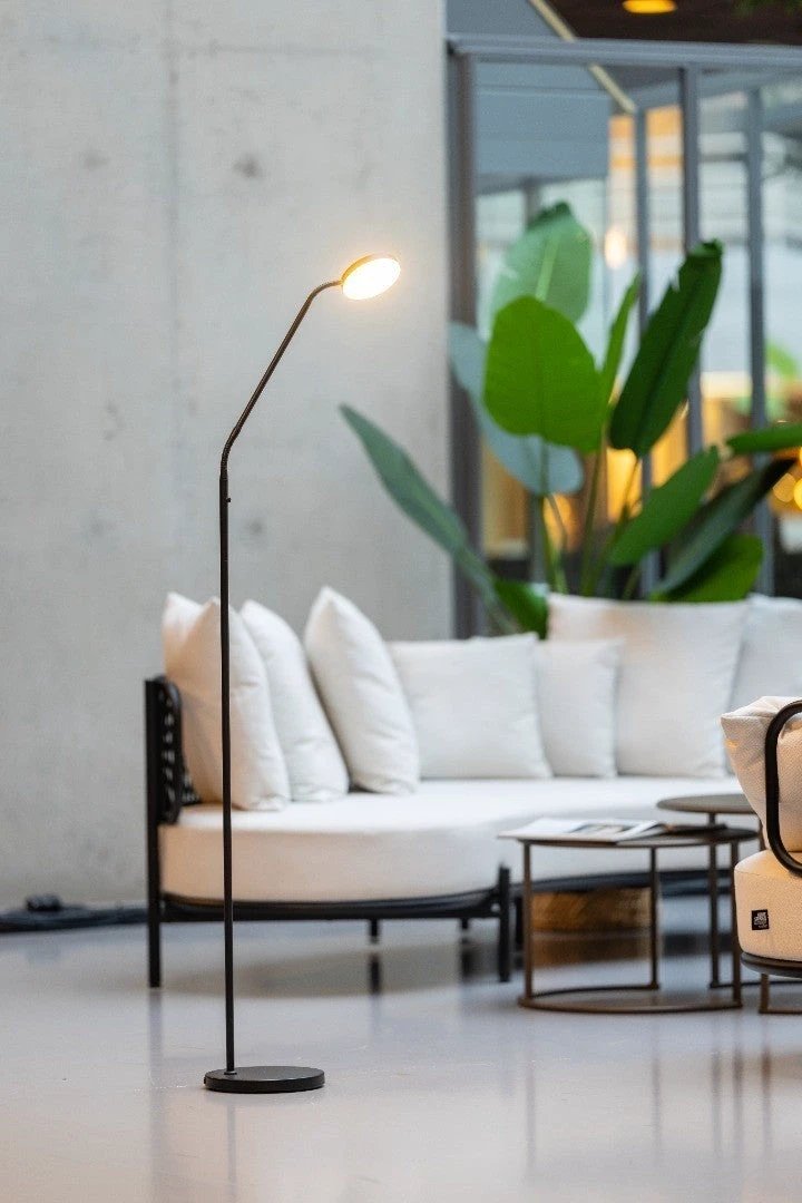 Vloerlamp Duuk Oplaadbaar zwart by ETH