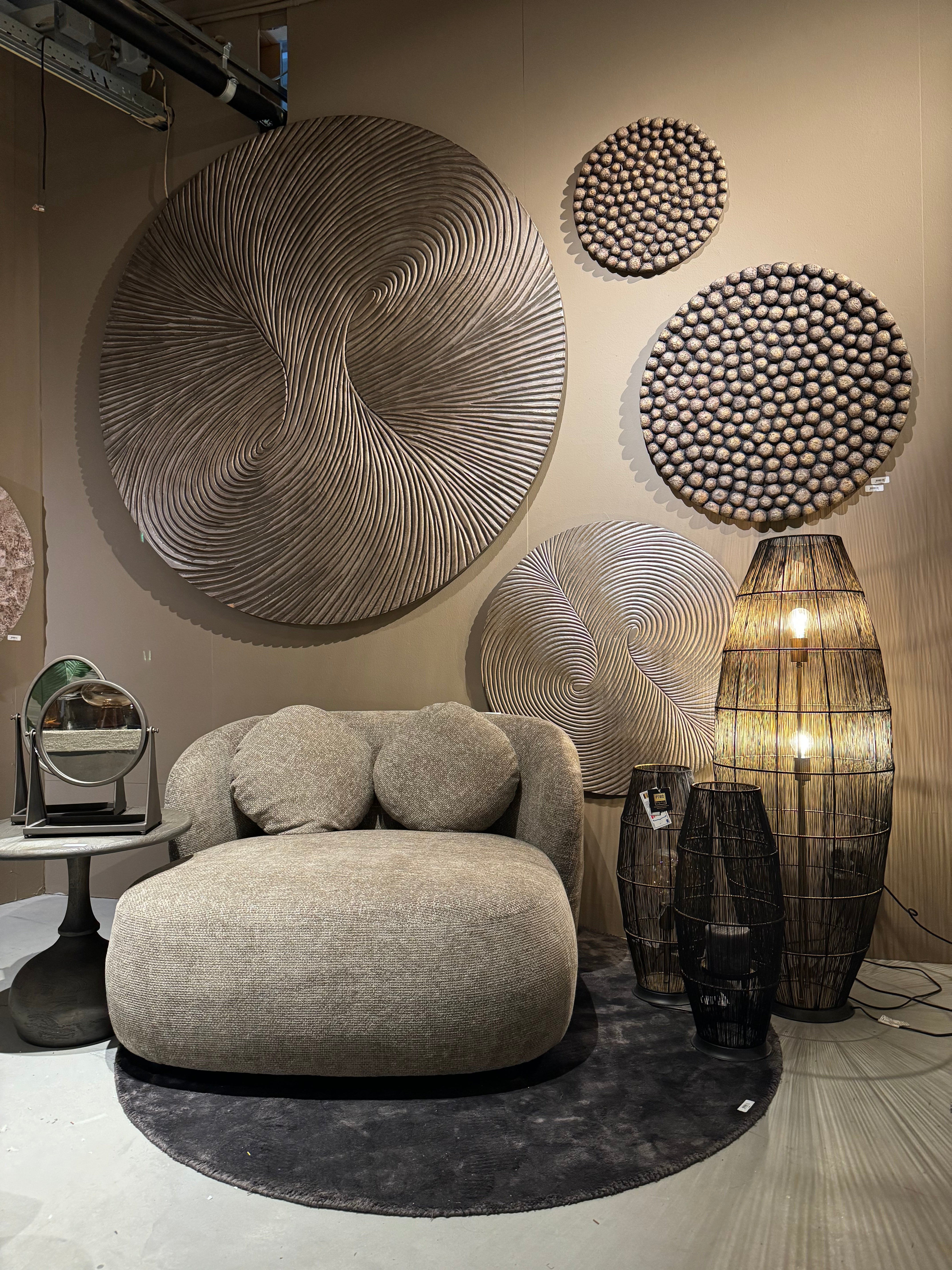 Aphrodite Taupe loveseat - depauwwonen