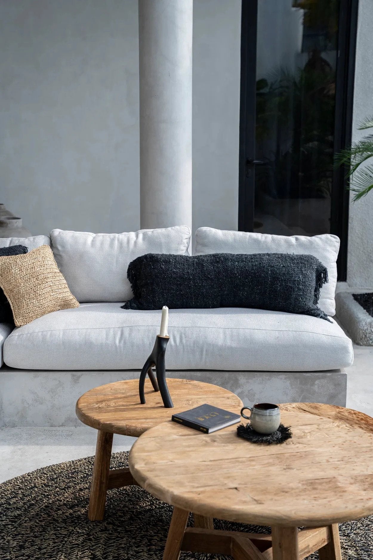 De Oh My Gee Kussenhoes - Marinezwart - 35x100 by Bazar Bizar Antwerp