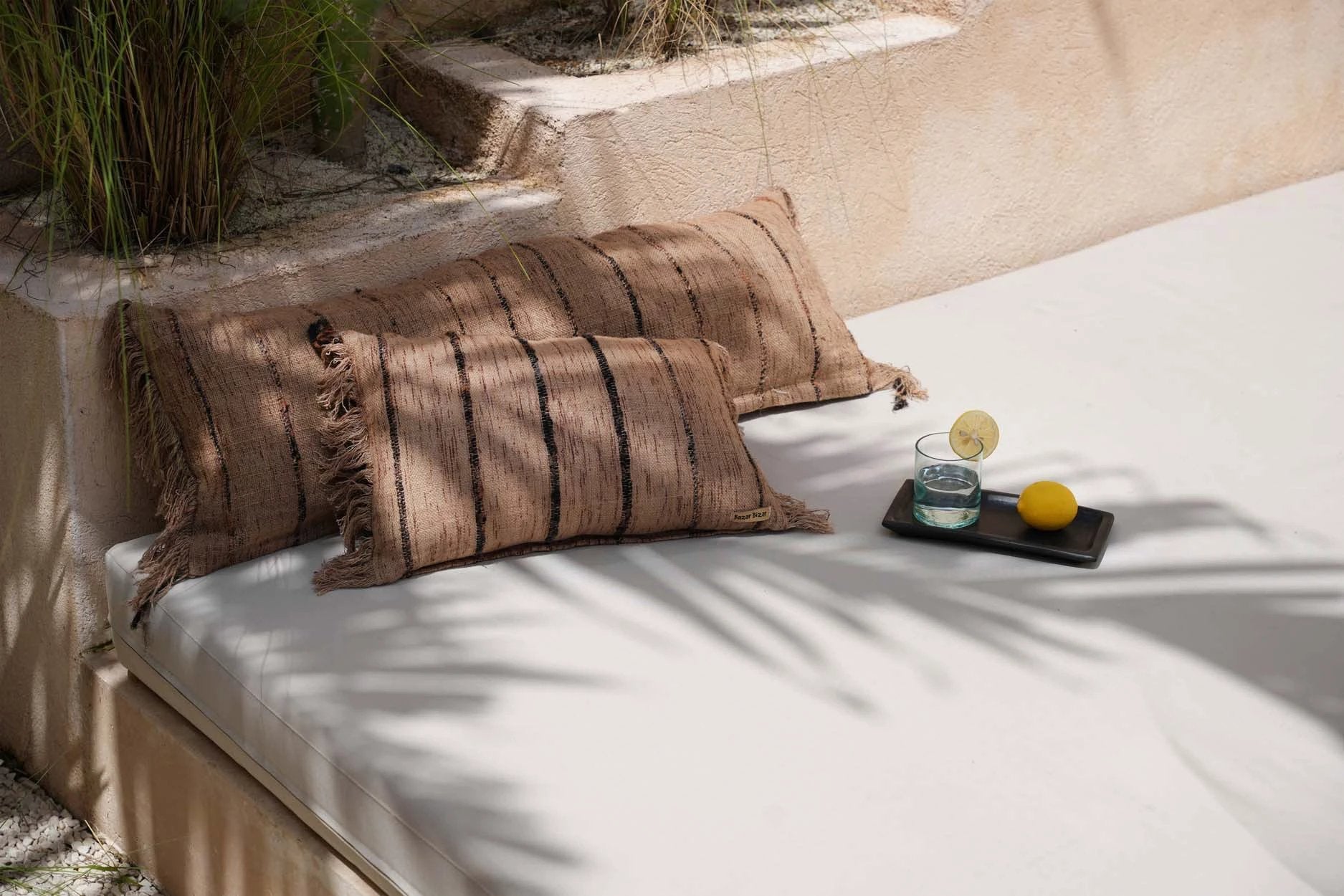 De Oh My Gee Kussenhoes - Beige Black - 35x100 by Bazar Bizar Antwerp