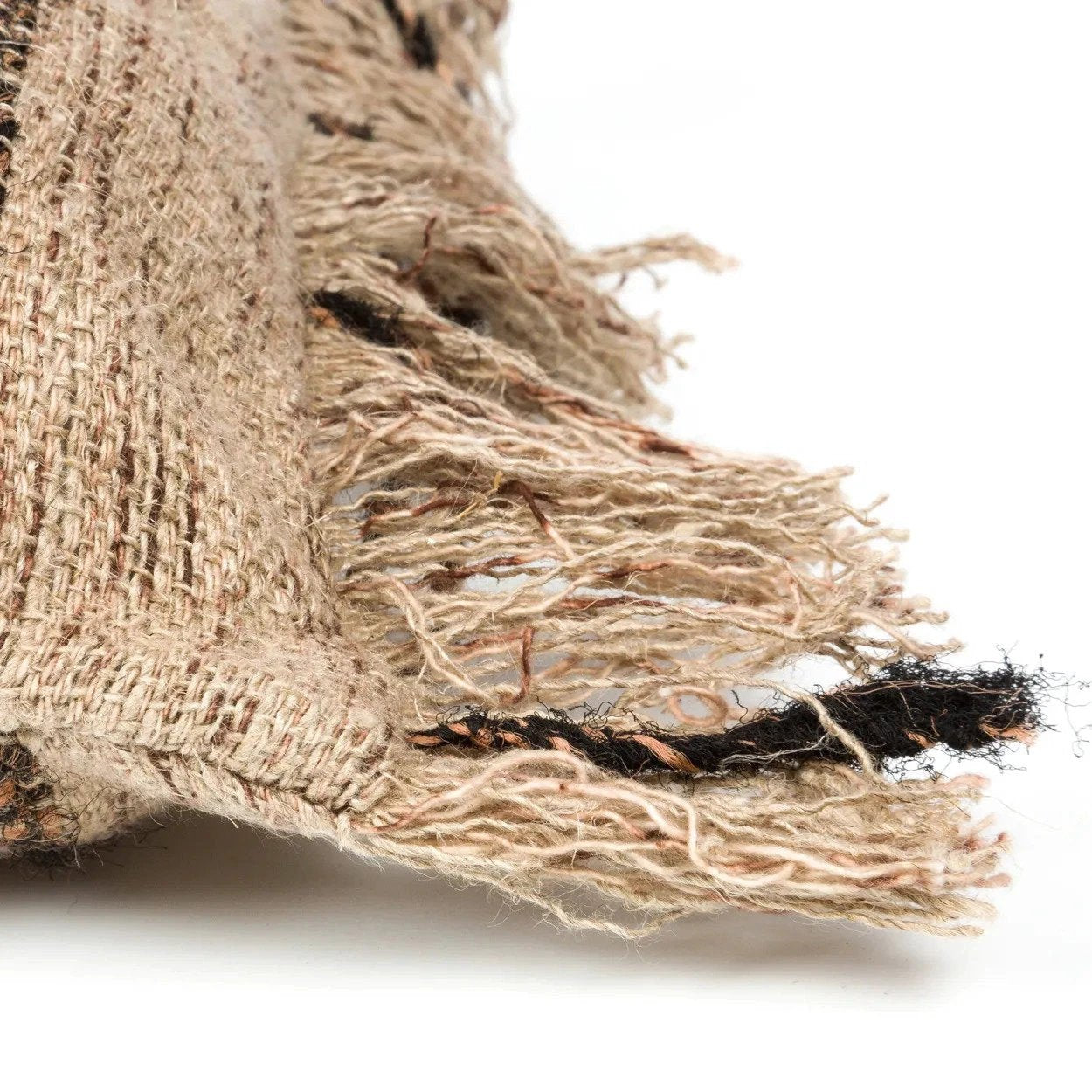 De Oh My Gee Kussenhoes - Beige Black - 35x100 by Bazar Bizar Antwerp