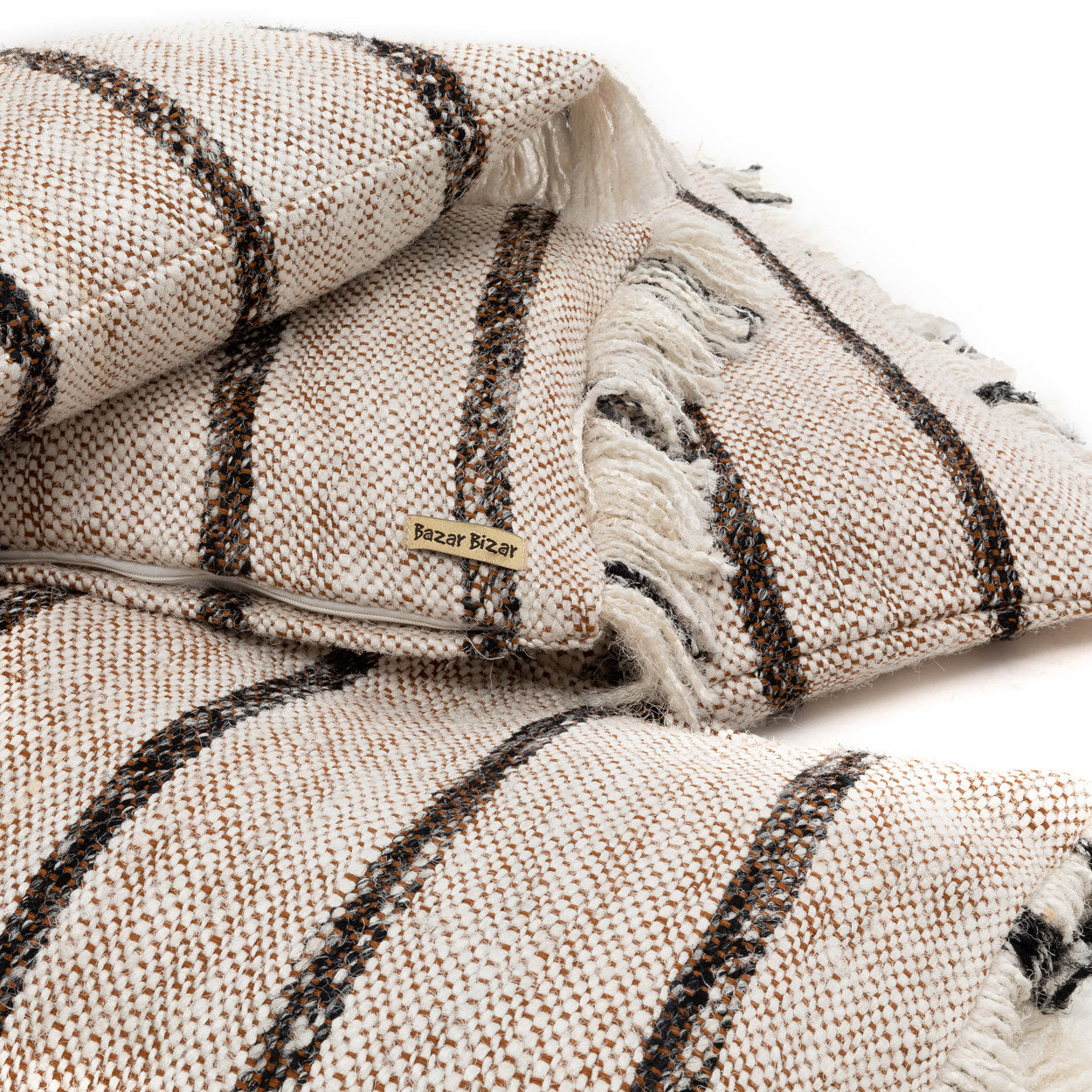 De Oh My Gee Kussenhoes - Bohemian Wit - 60x60 by Bazar Bizar Antwerp