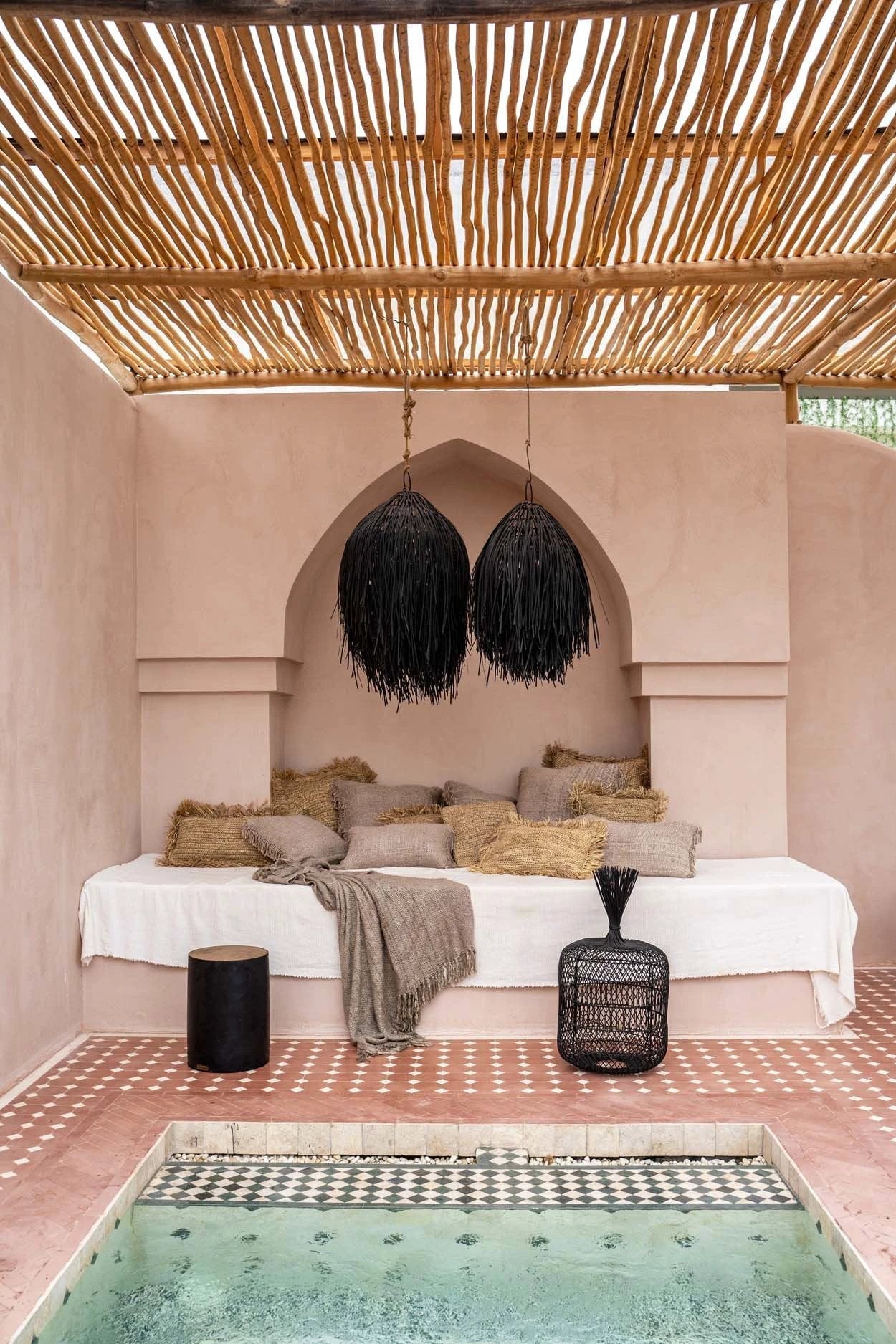 De Oh My Gee Kussenhoes - Parel Grijs - 30x50 by Bazar Bizar Antwerp