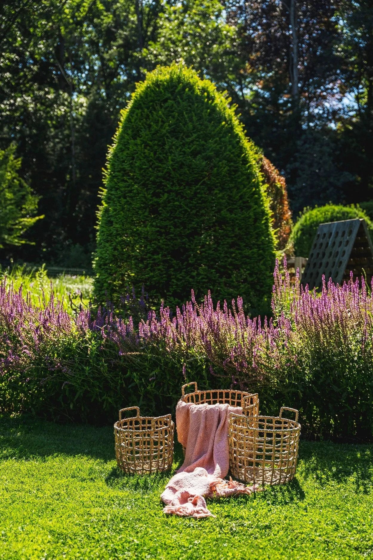 De S'il vous Plaid - Zalm Roze by Bazar Bizar Antwerp