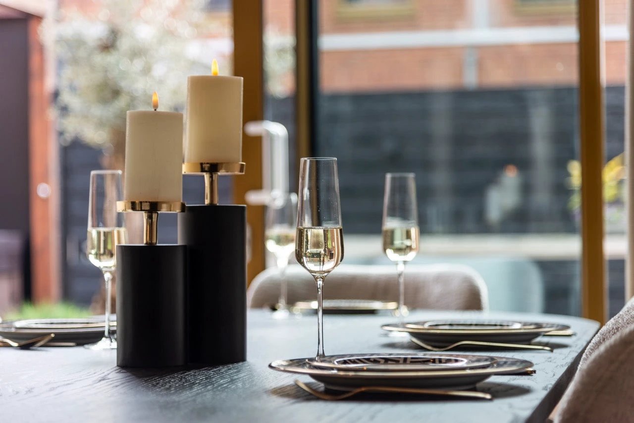 Eettafel Fairmont black 270 by Richmond Interiors