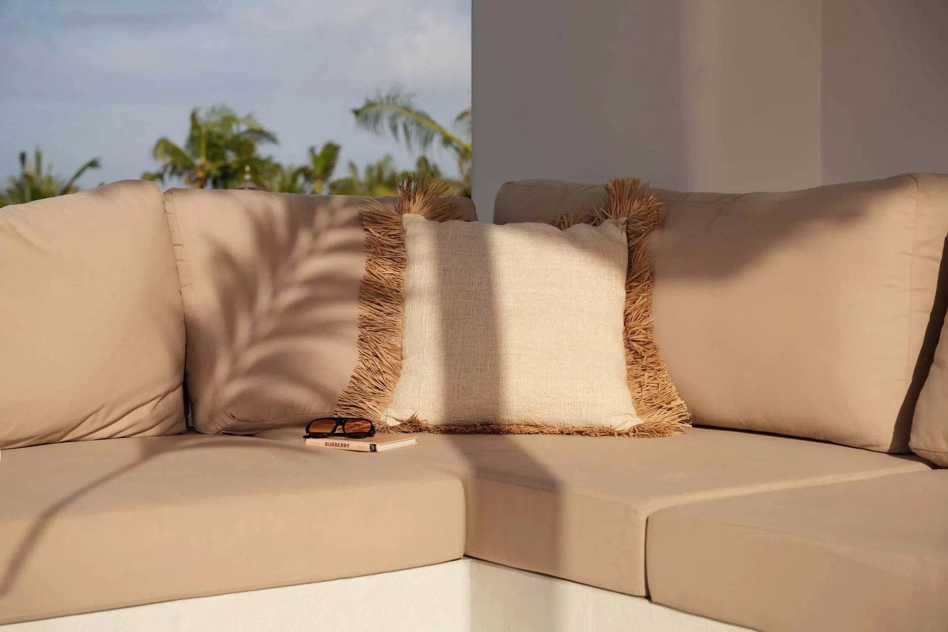 De Saint Tropez Kussenhoes - Naturel Wit - 60x60 by Bazar Bizar Antwerp