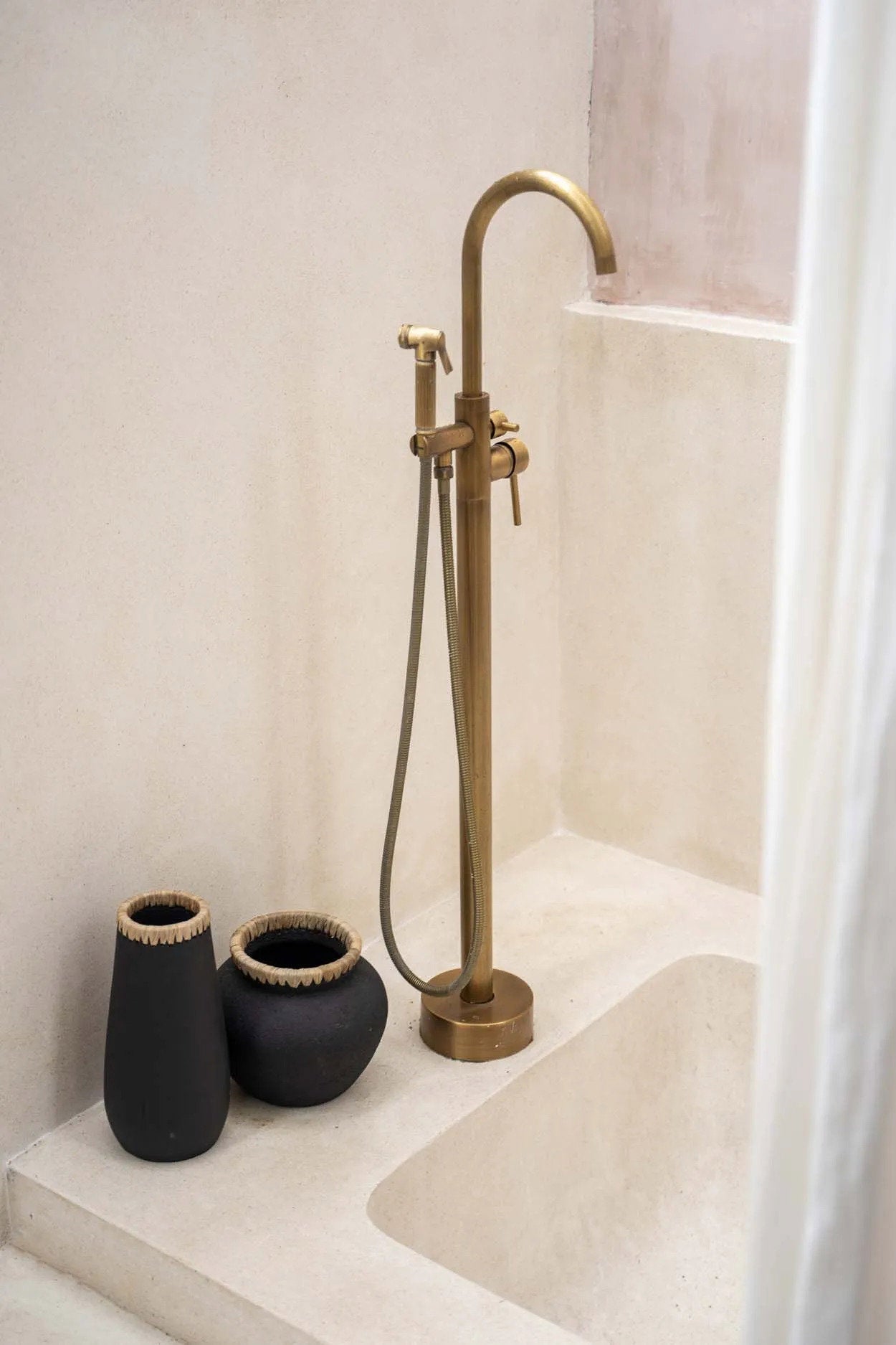 De Sneaky Vaas - Zwart Naturel Large