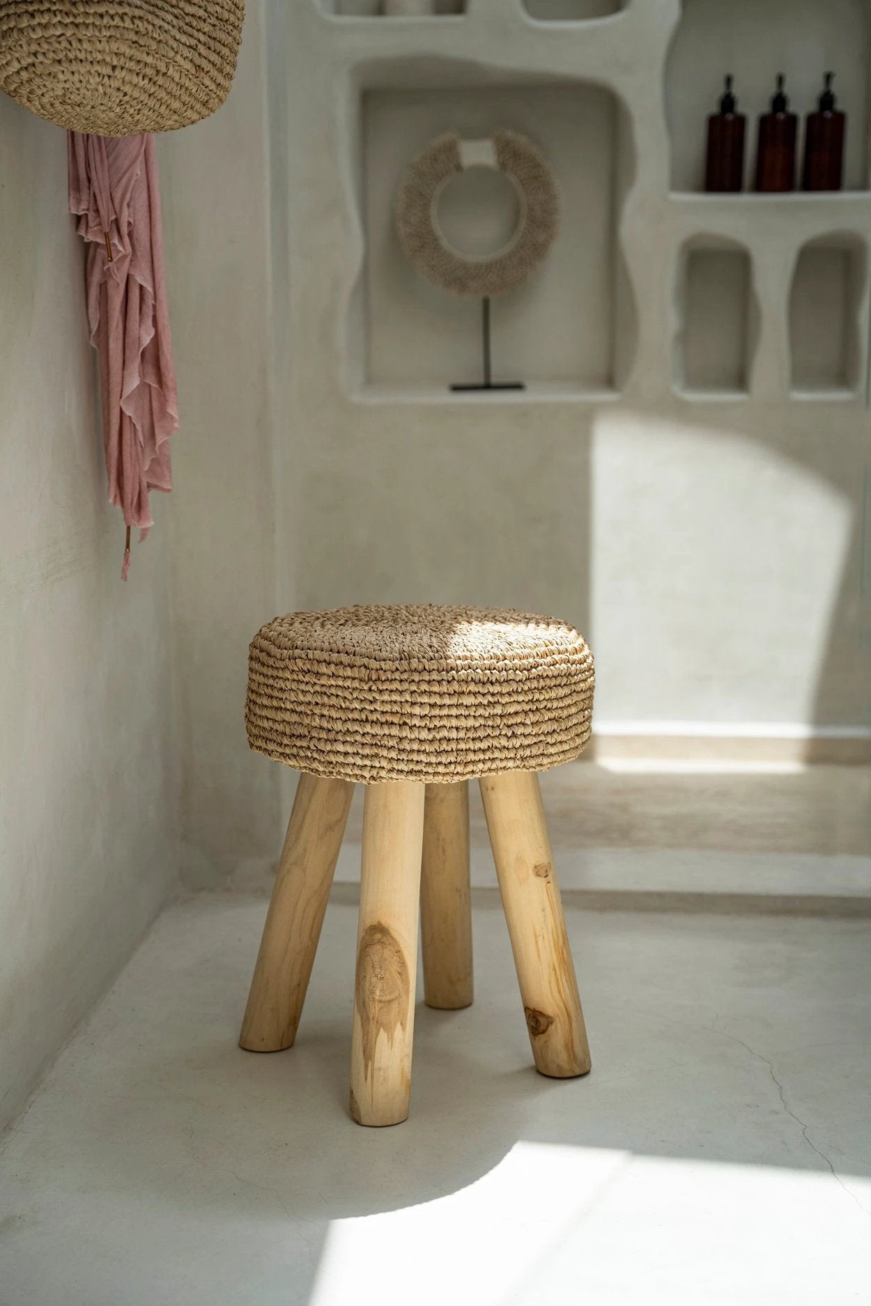 De Raffia Kruk - Naturel by Bazar Bizar Antwerp