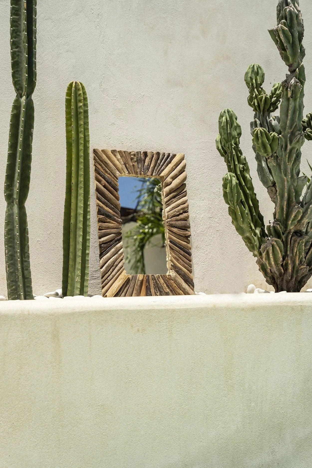 De Driftwood Framed Spiegel - Naturel - M by Bazar Bizar Antwerp