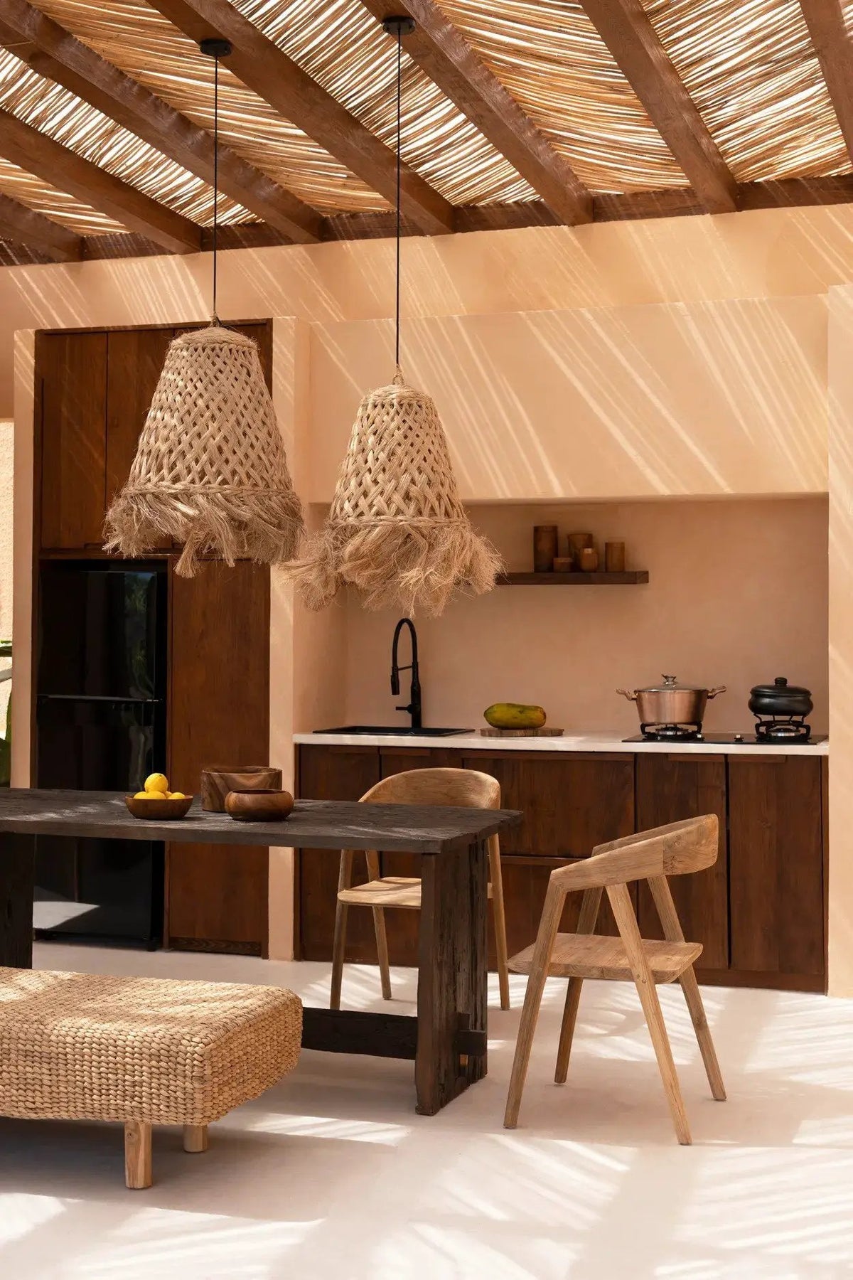 De Abaca-kwalhanger - naturel - L by Bazar Bizar Antwerp
