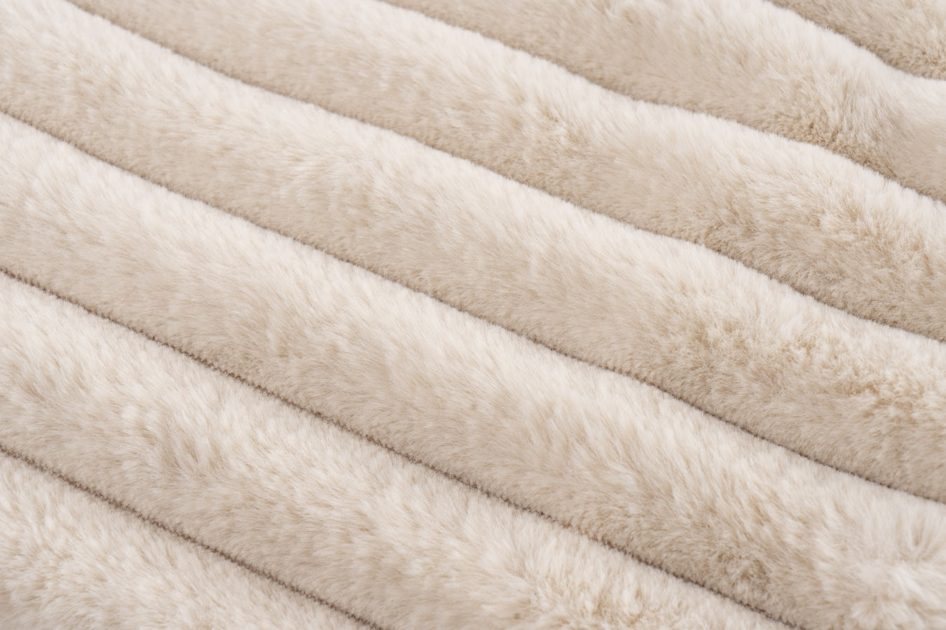 Plaid Plush 150x200 in 6 kleuren