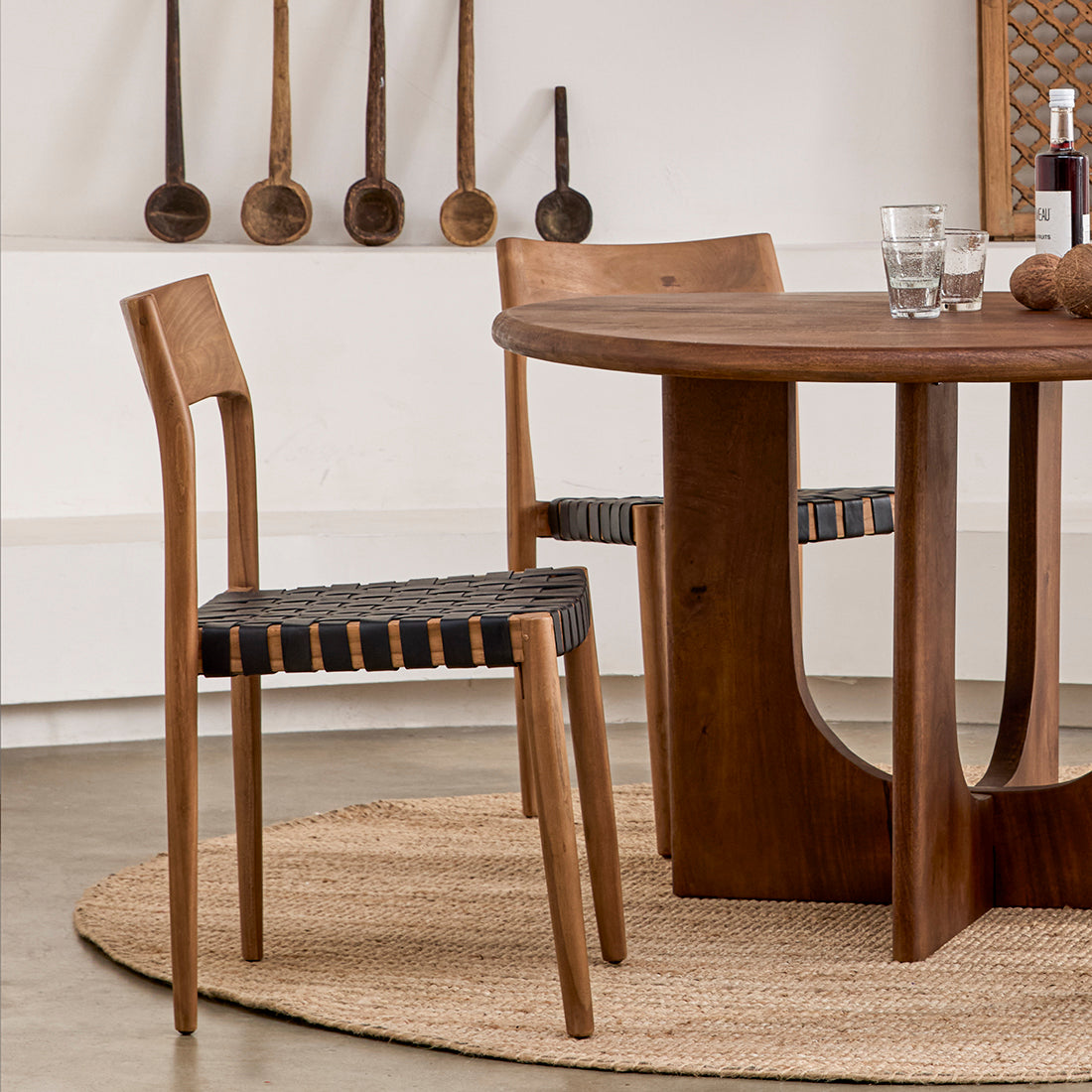 Eetkamerstoel Freya teakhouten met leer - zwart (set van 2)